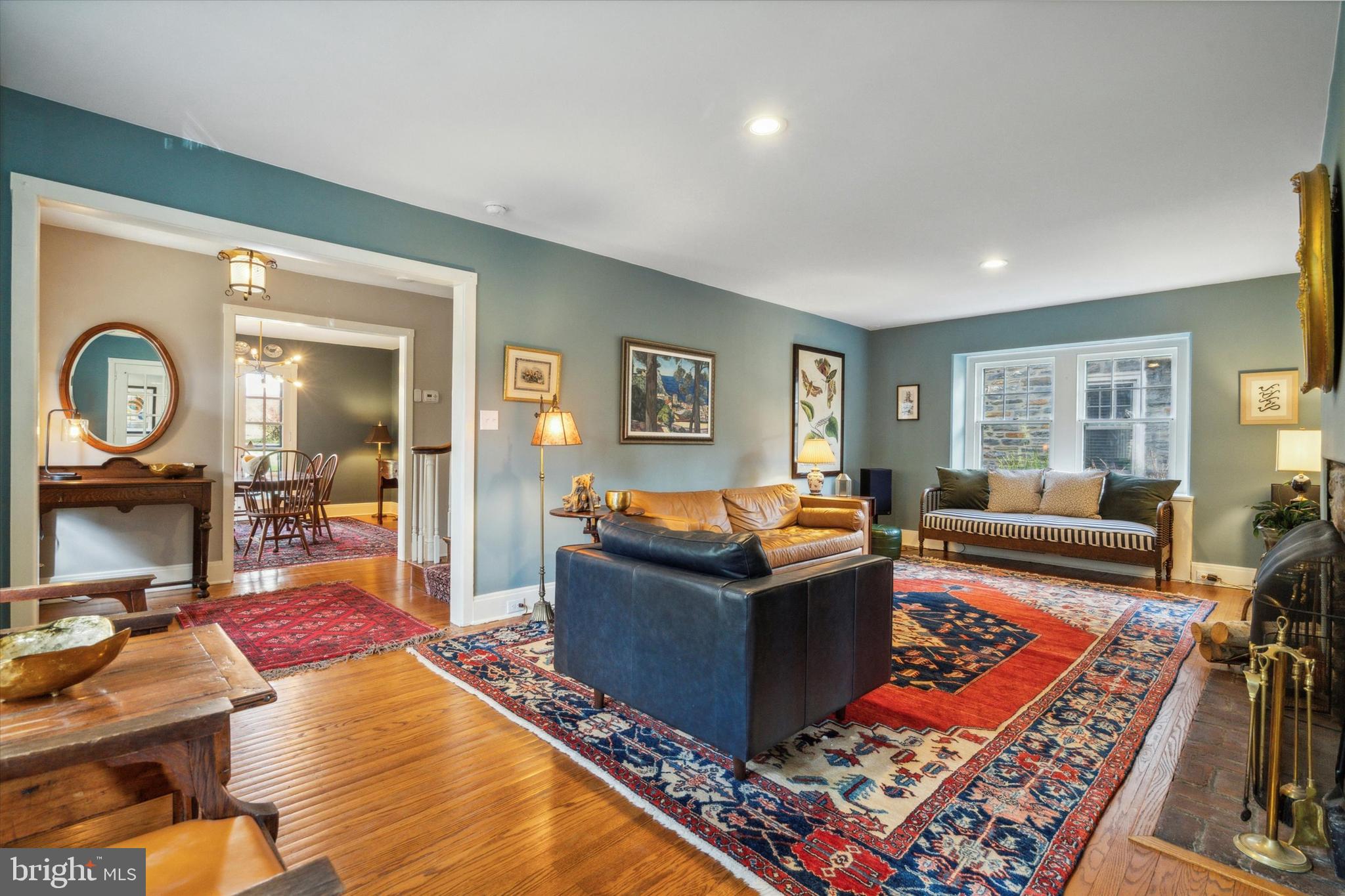 EAST FALLS - Residential