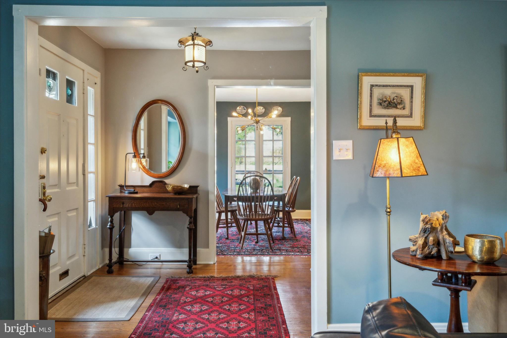 EAST FALLS - Residential