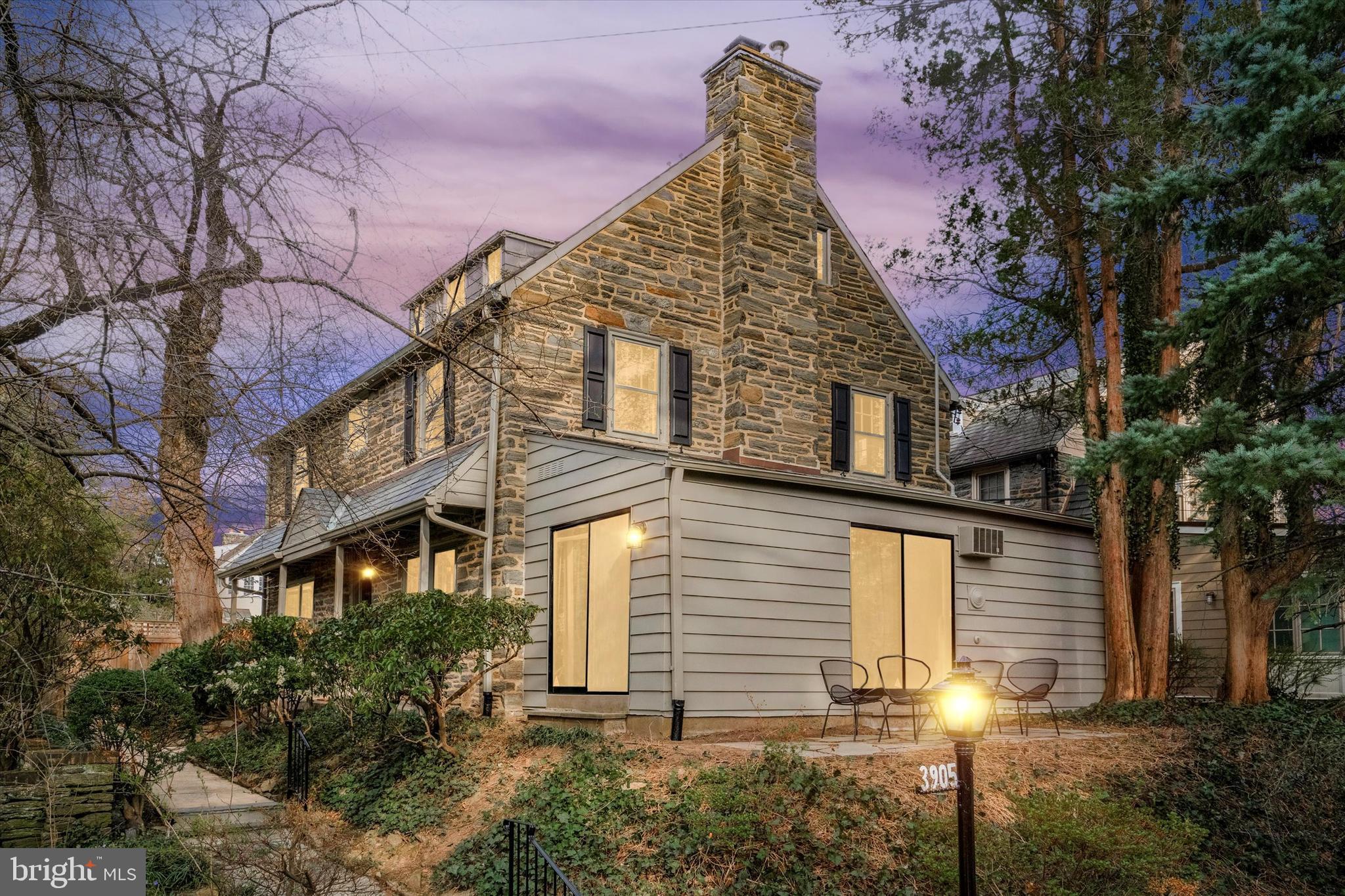 EAST FALLS - Residential