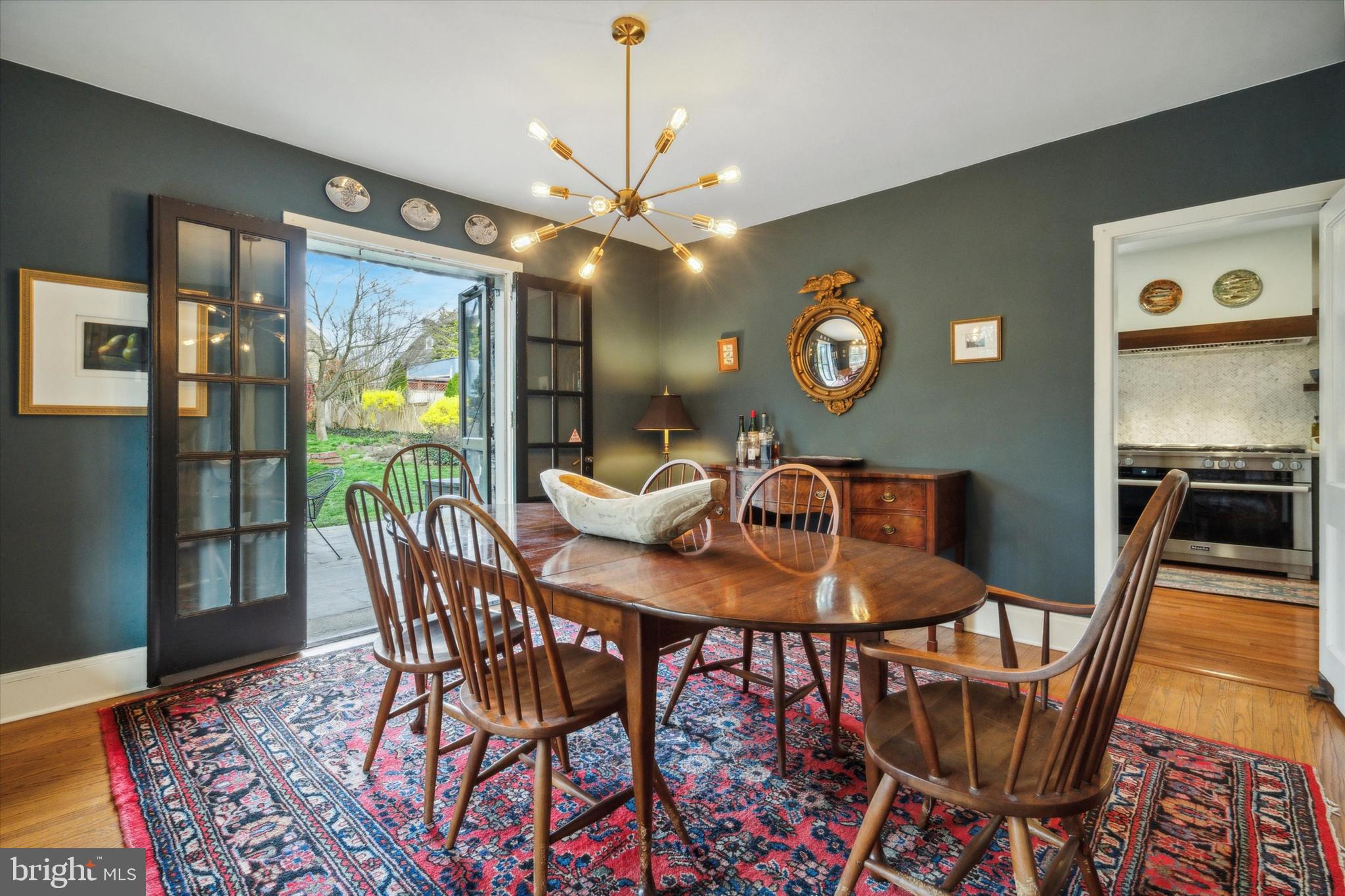 EAST FALLS - Residential