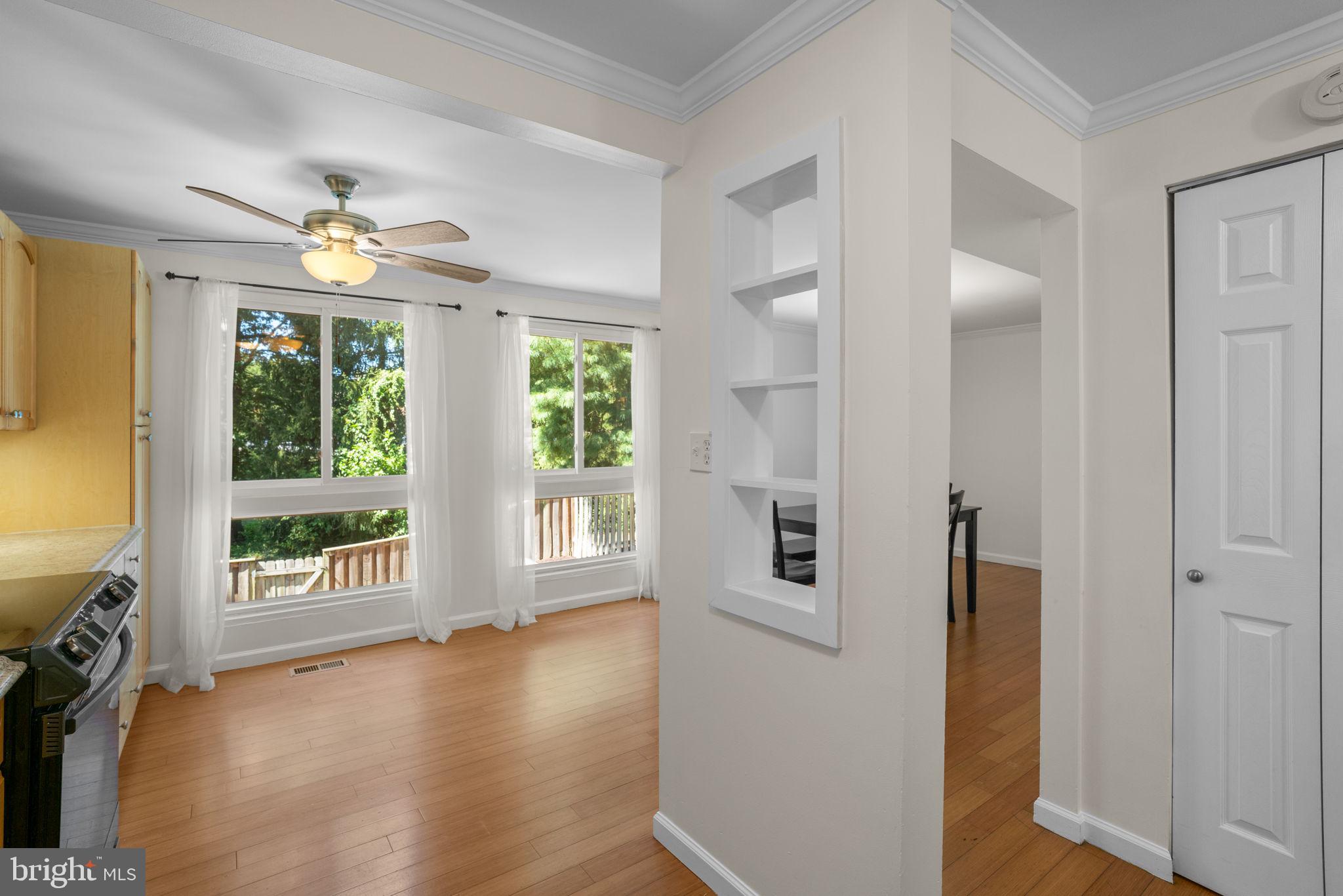 VILLAGE OF WILDE LAKE - Residential