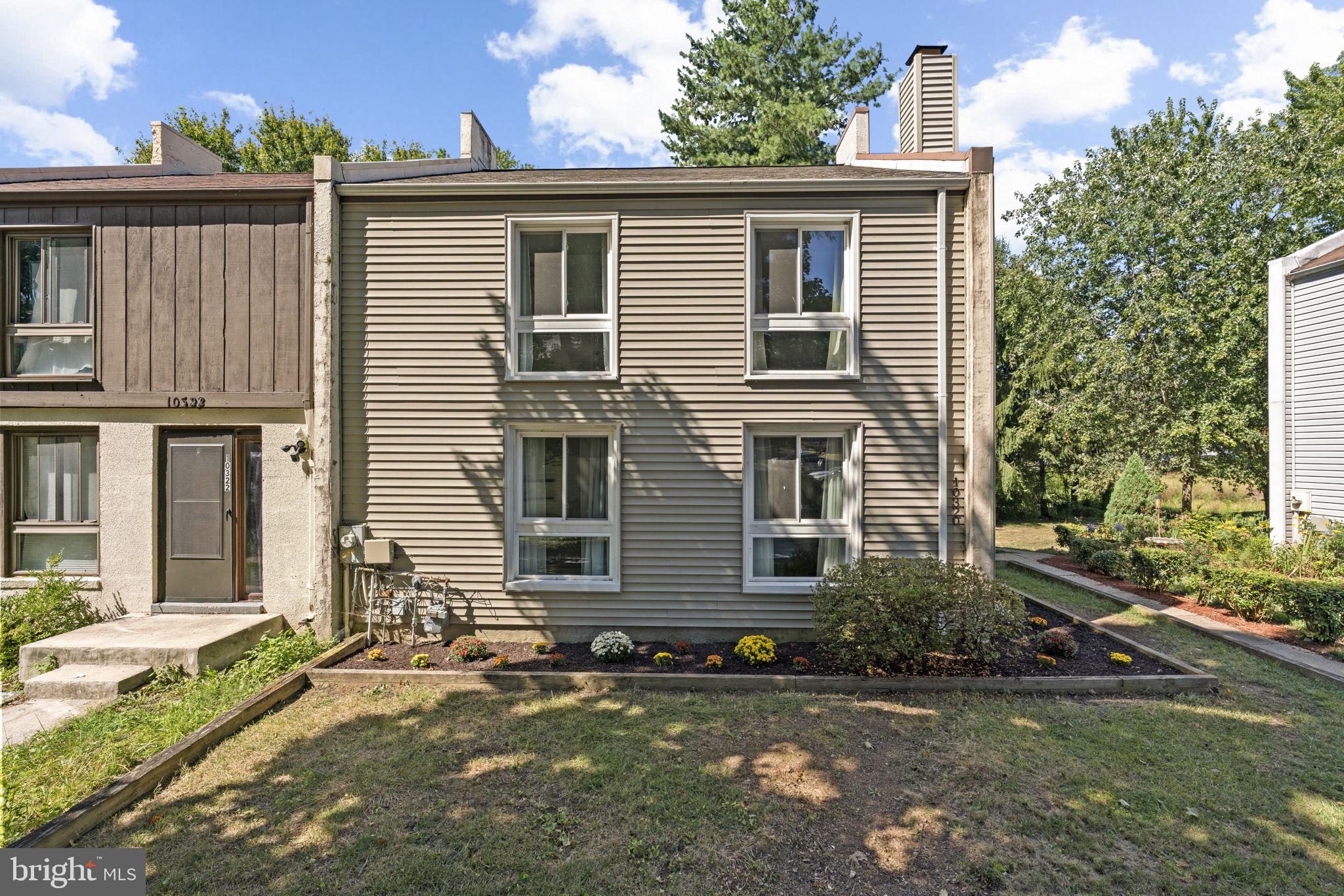 VILLAGE OF WILDE LAKE - Residential