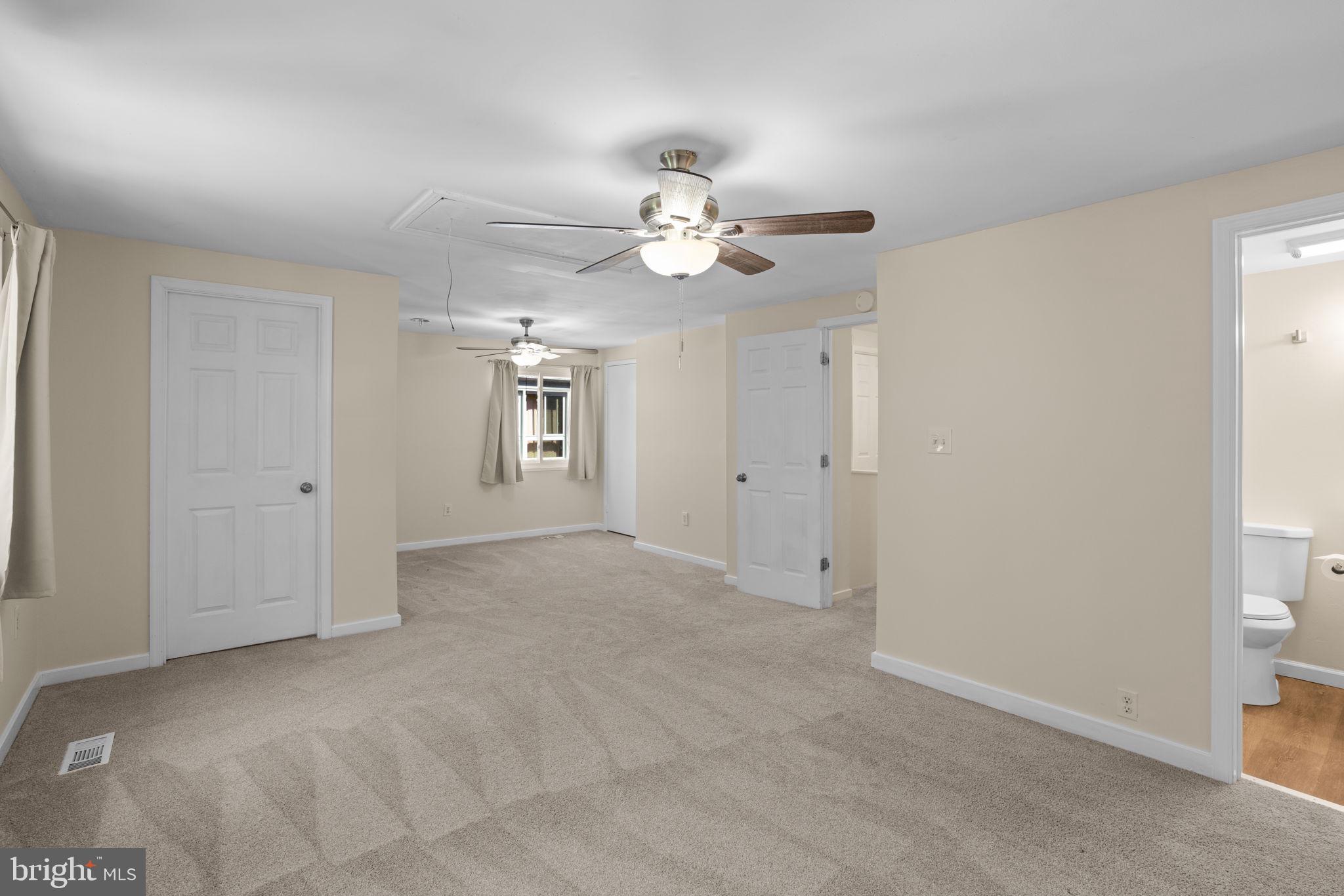 VILLAGE OF WILDE LAKE - Residential