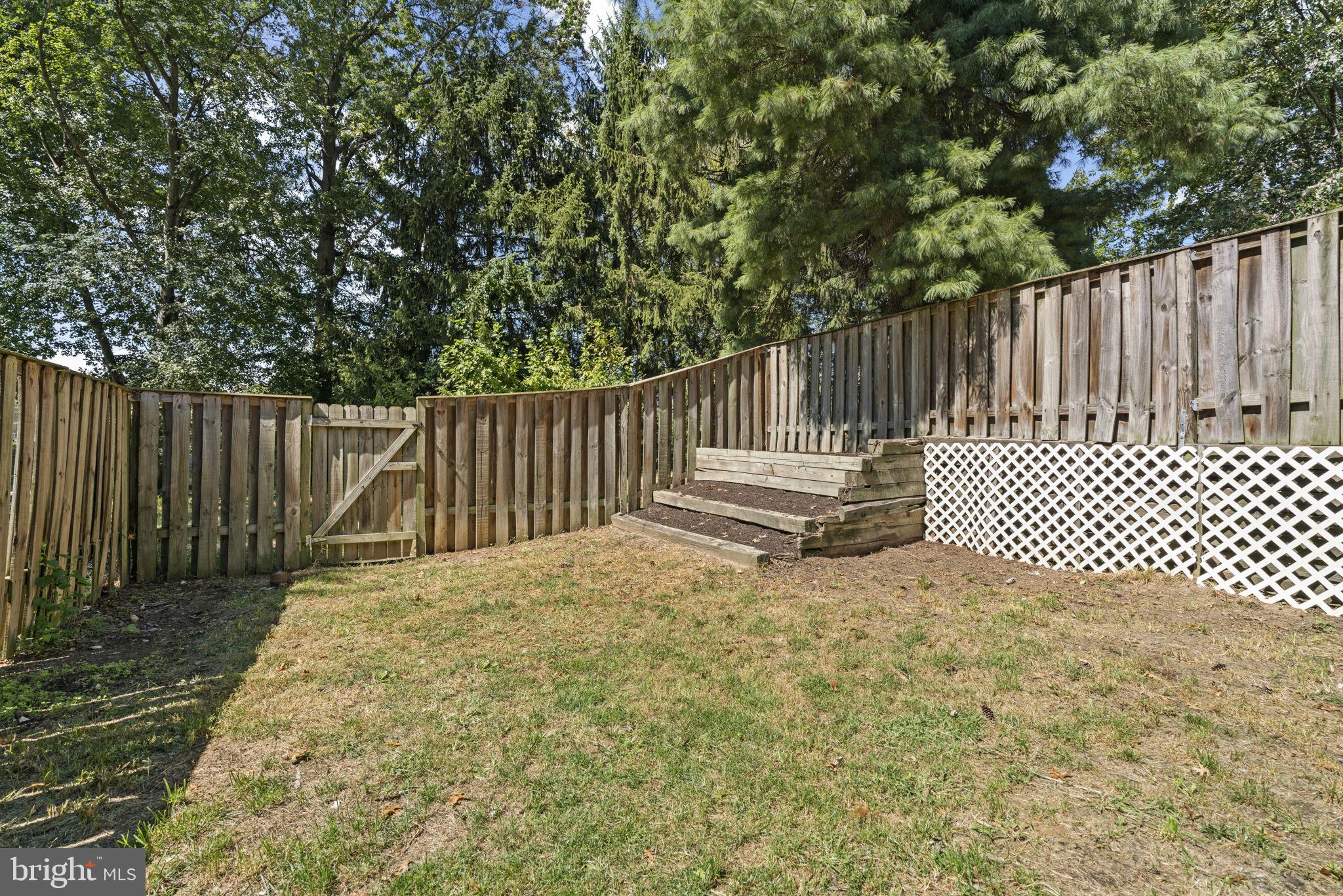 VILLAGE OF WILDE LAKE - Residential