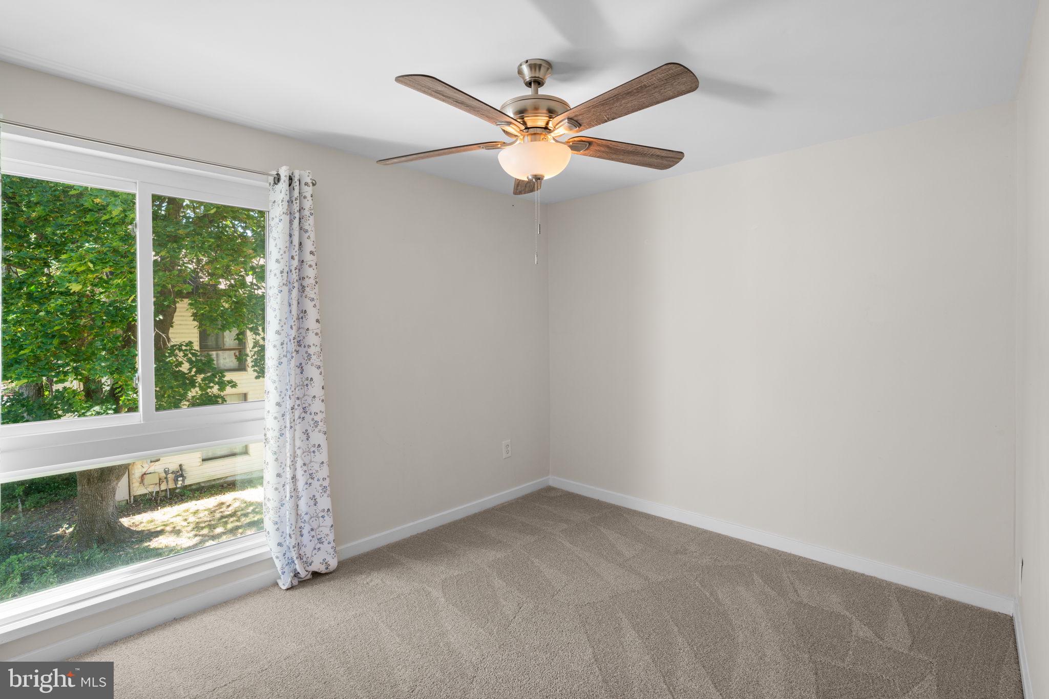 VILLAGE OF WILDE LAKE - Residential