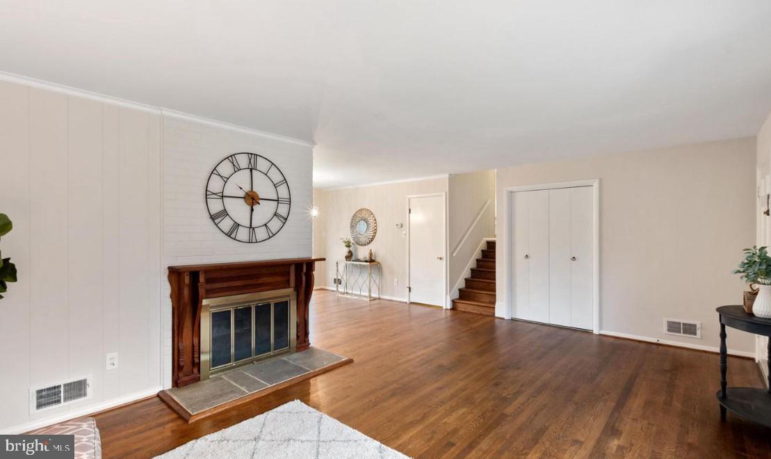 WEST SPRINGFIELD - Residential