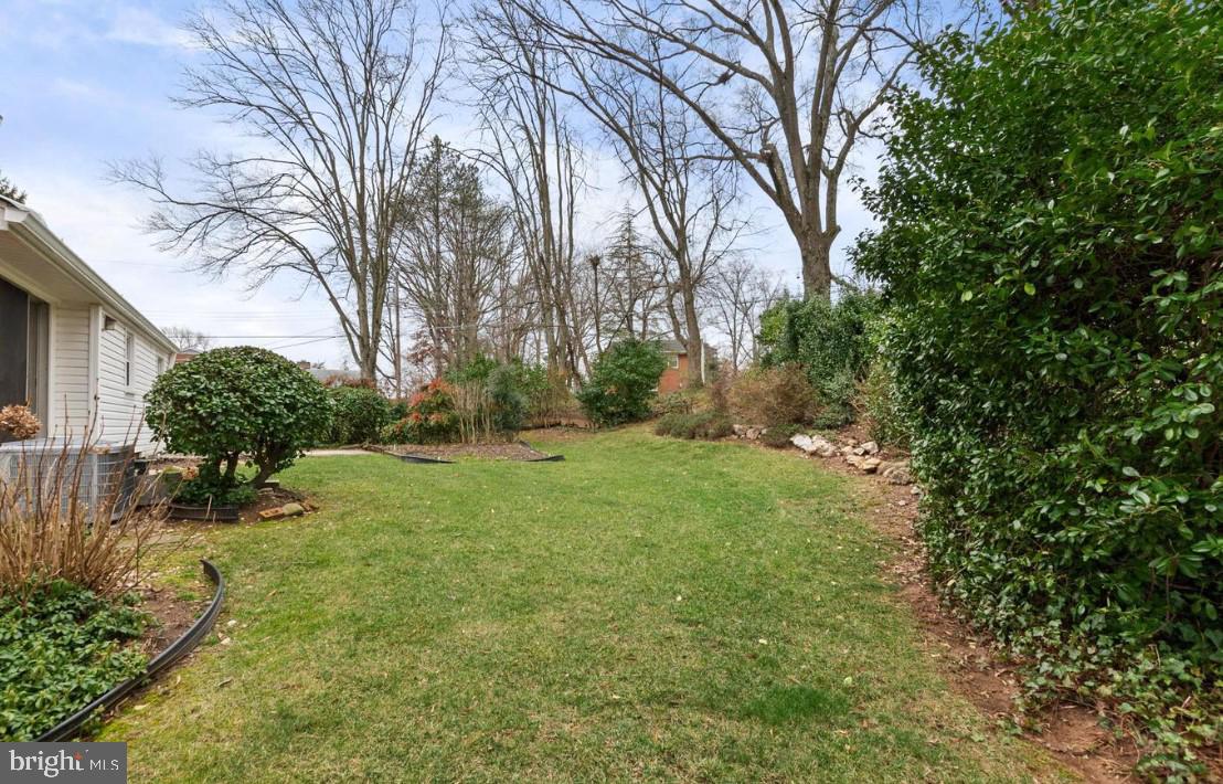 WEST SPRINGFIELD - Residential