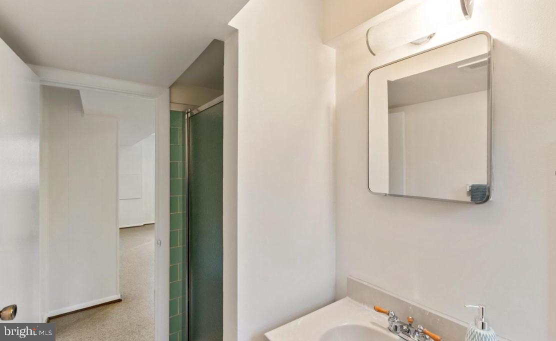 WEST SPRINGFIELD - Residential