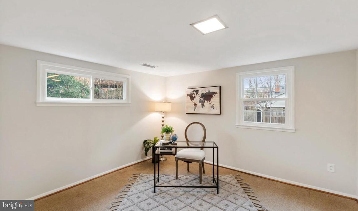 WEST SPRINGFIELD - Residential