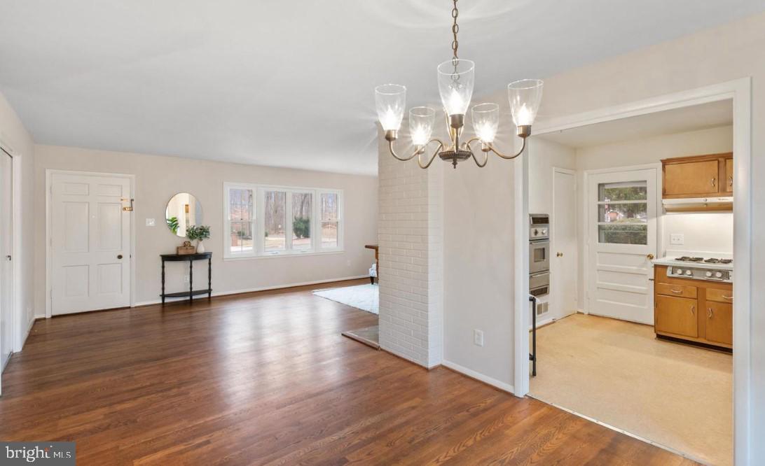 WEST SPRINGFIELD - Residential