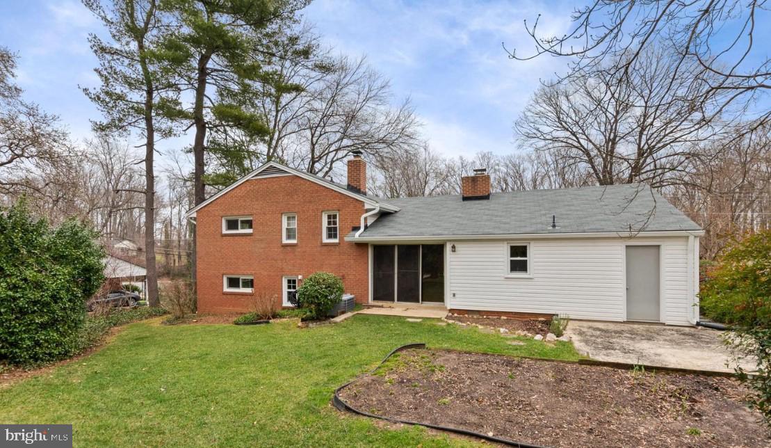 WEST SPRINGFIELD - Residential