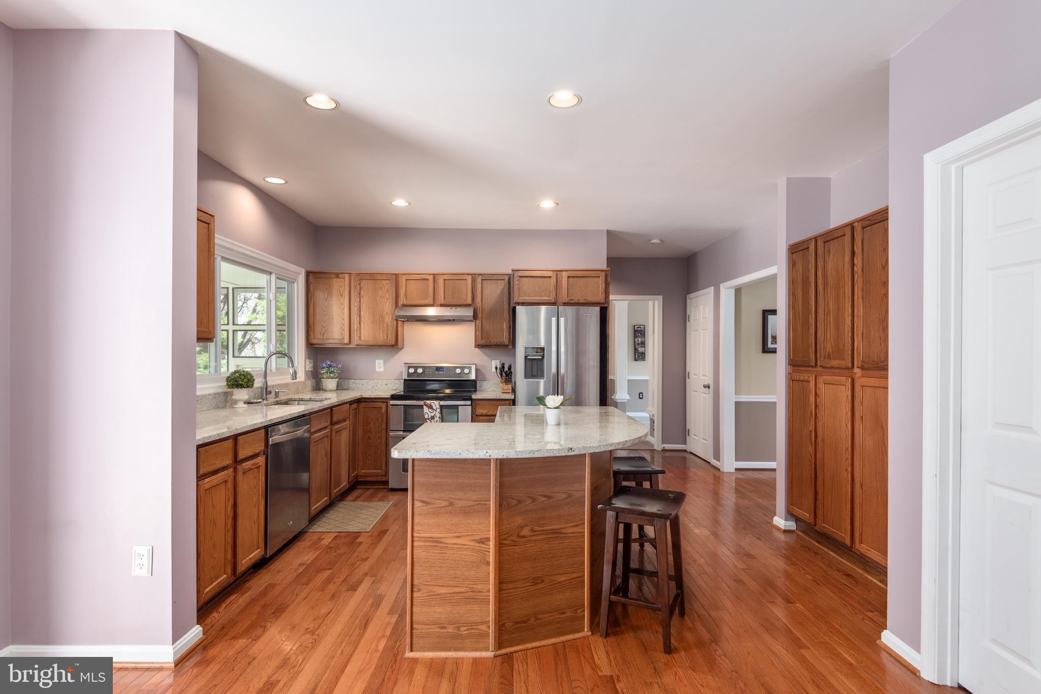 HAMPTON OAKS - Residential