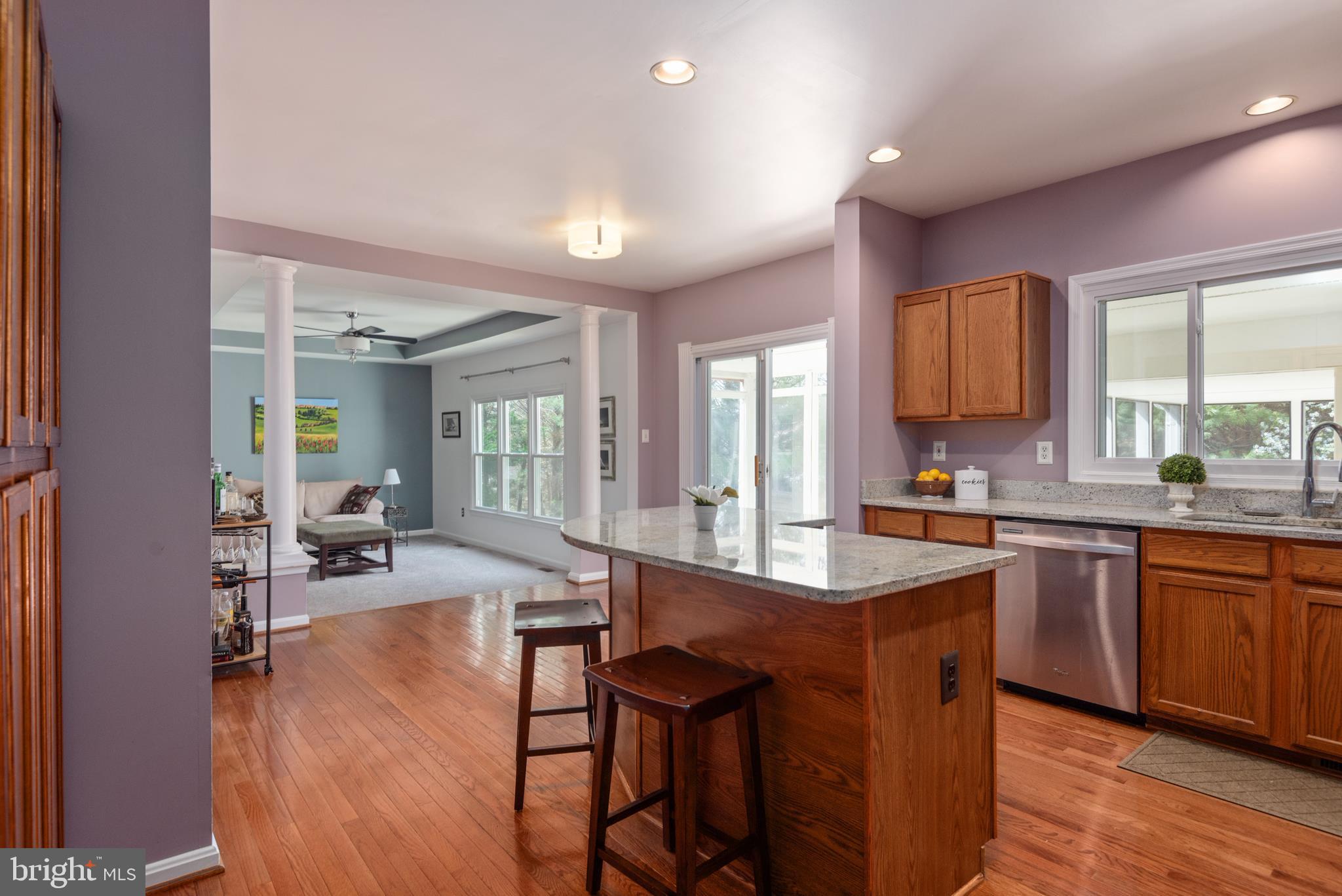 HAMPTON OAKS - Residential