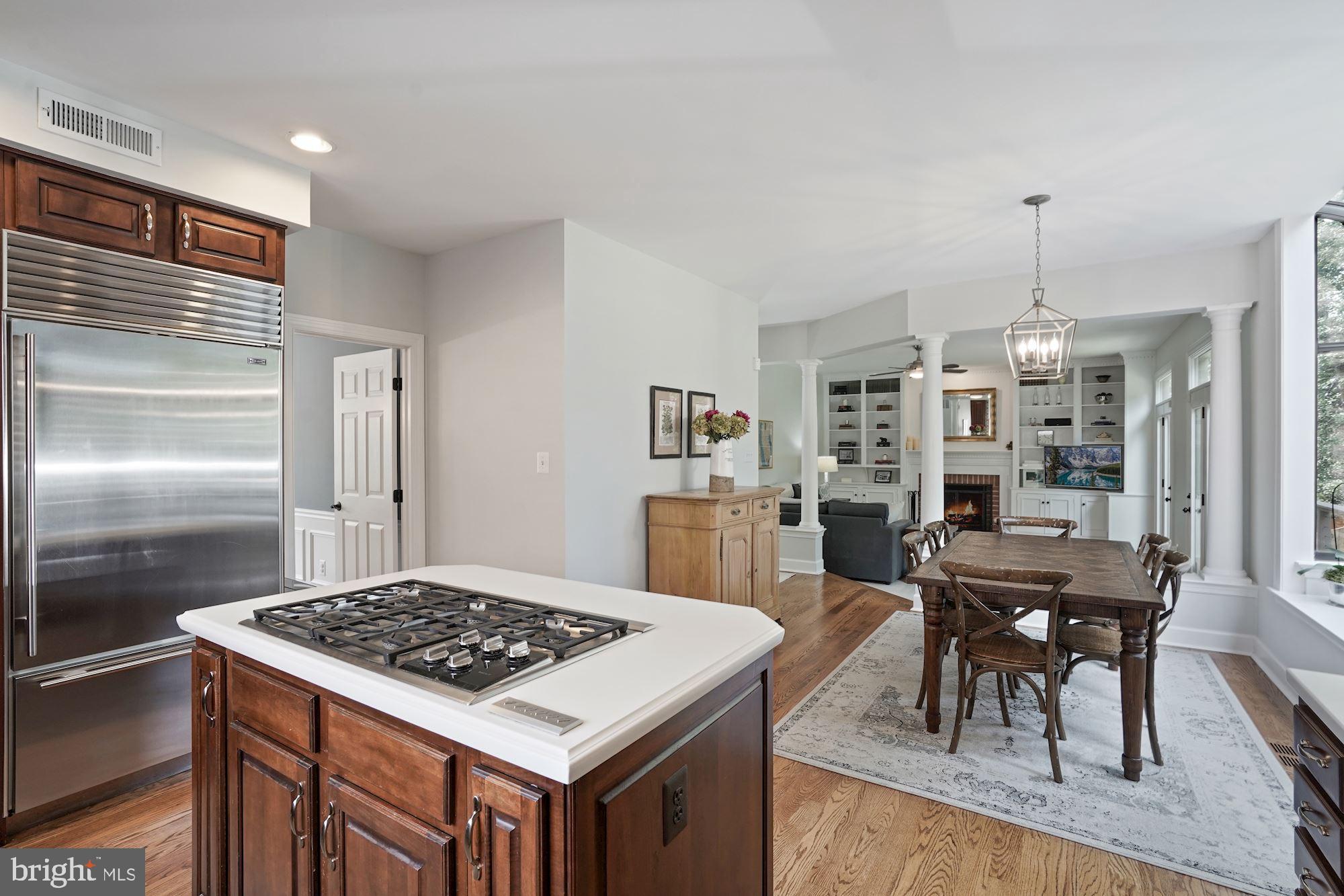 STONERIDGE KNOLL - Residential