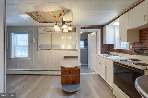 Tiny photo for 638 W Market Street, WILLIAMSTOWN, PA 17098 (MLS # PADA2056730)