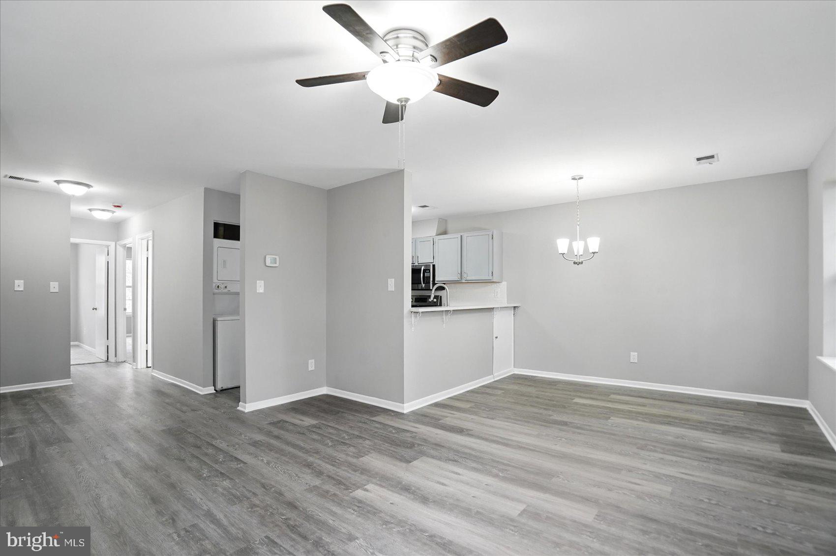 RIVERSIDE - Residential