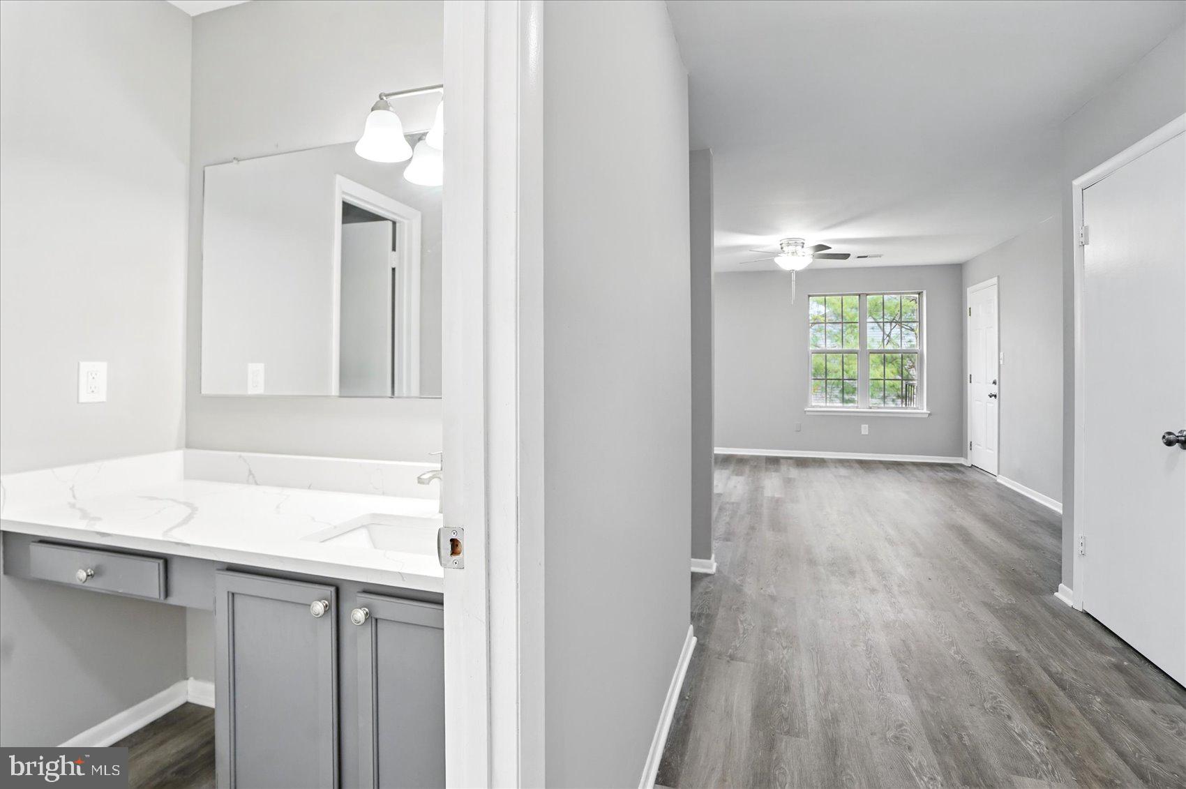 RIVERSIDE - Residential