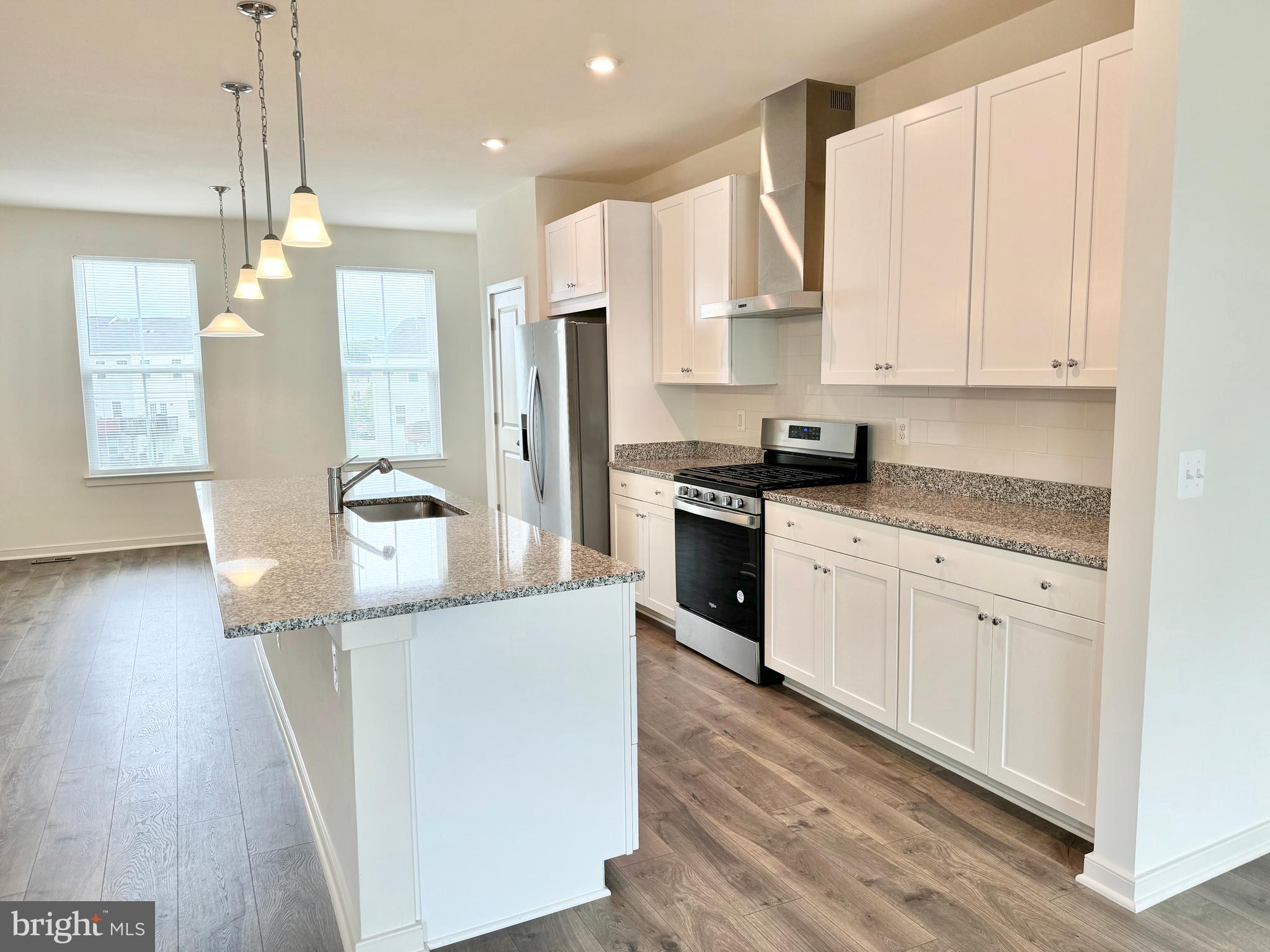 CHERRYVIEW LANDING - Residential Lease