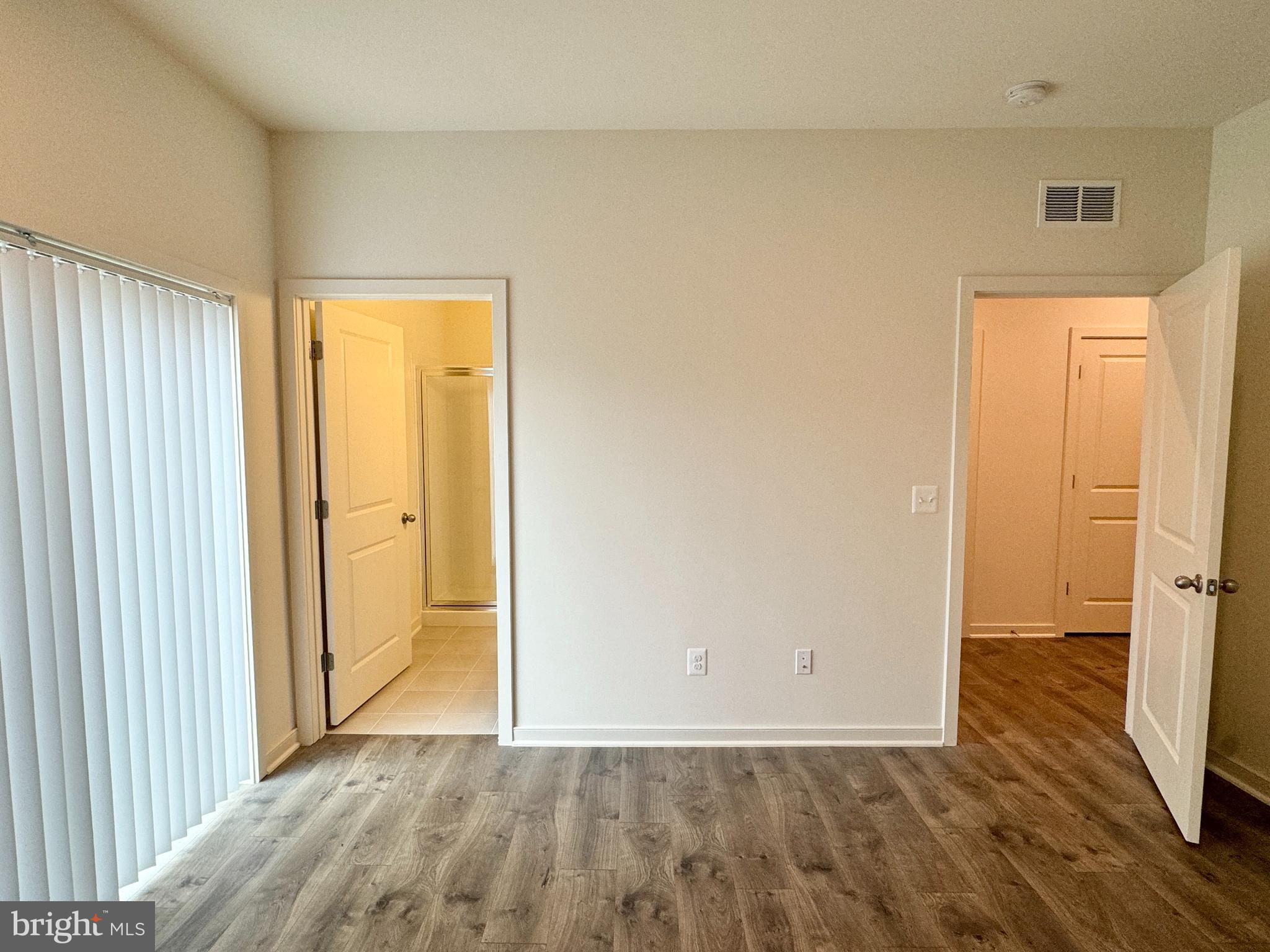 CHERRYVIEW LANDING - Residential Lease