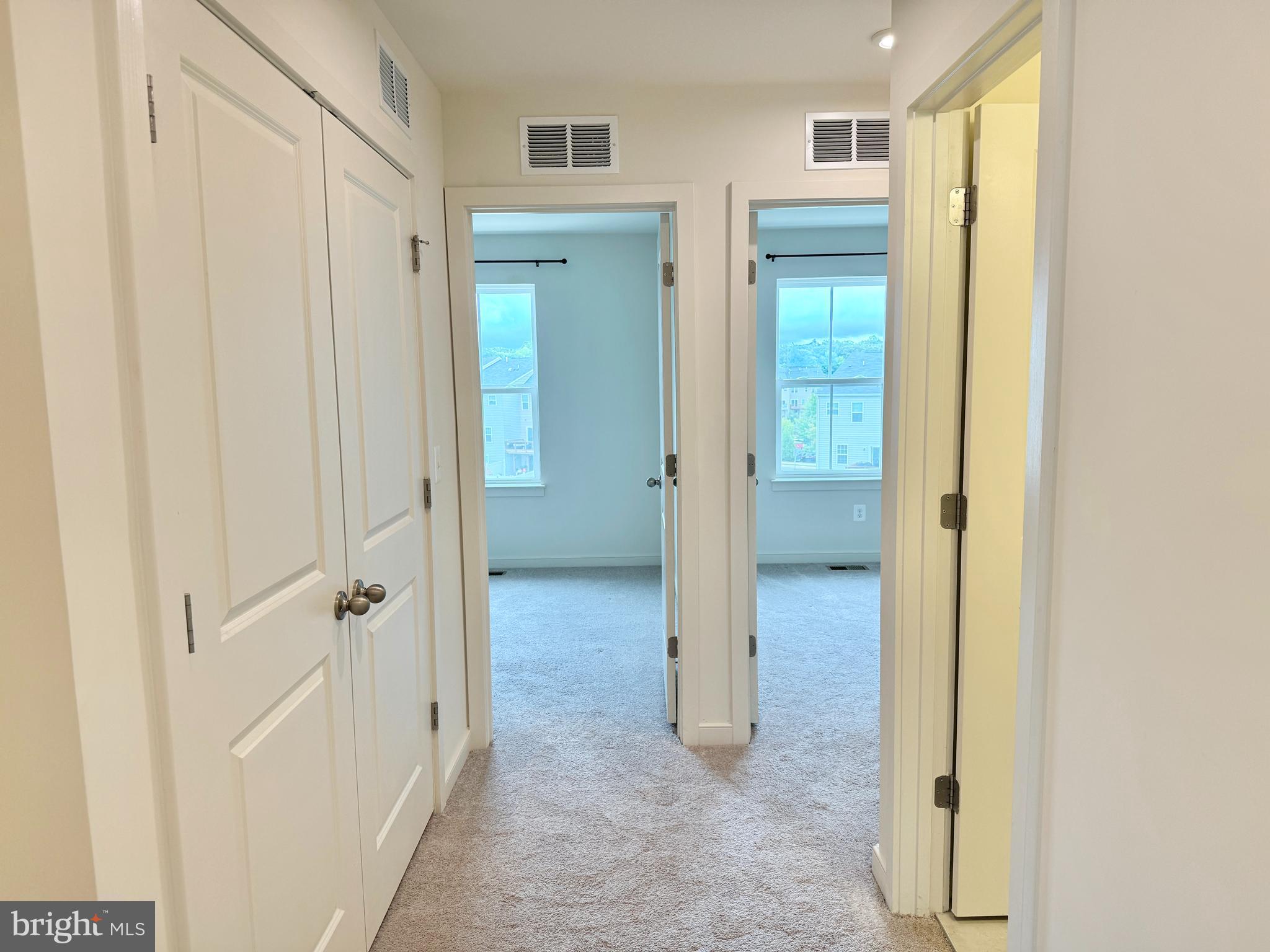 CHERRYVIEW LANDING - Residential Lease