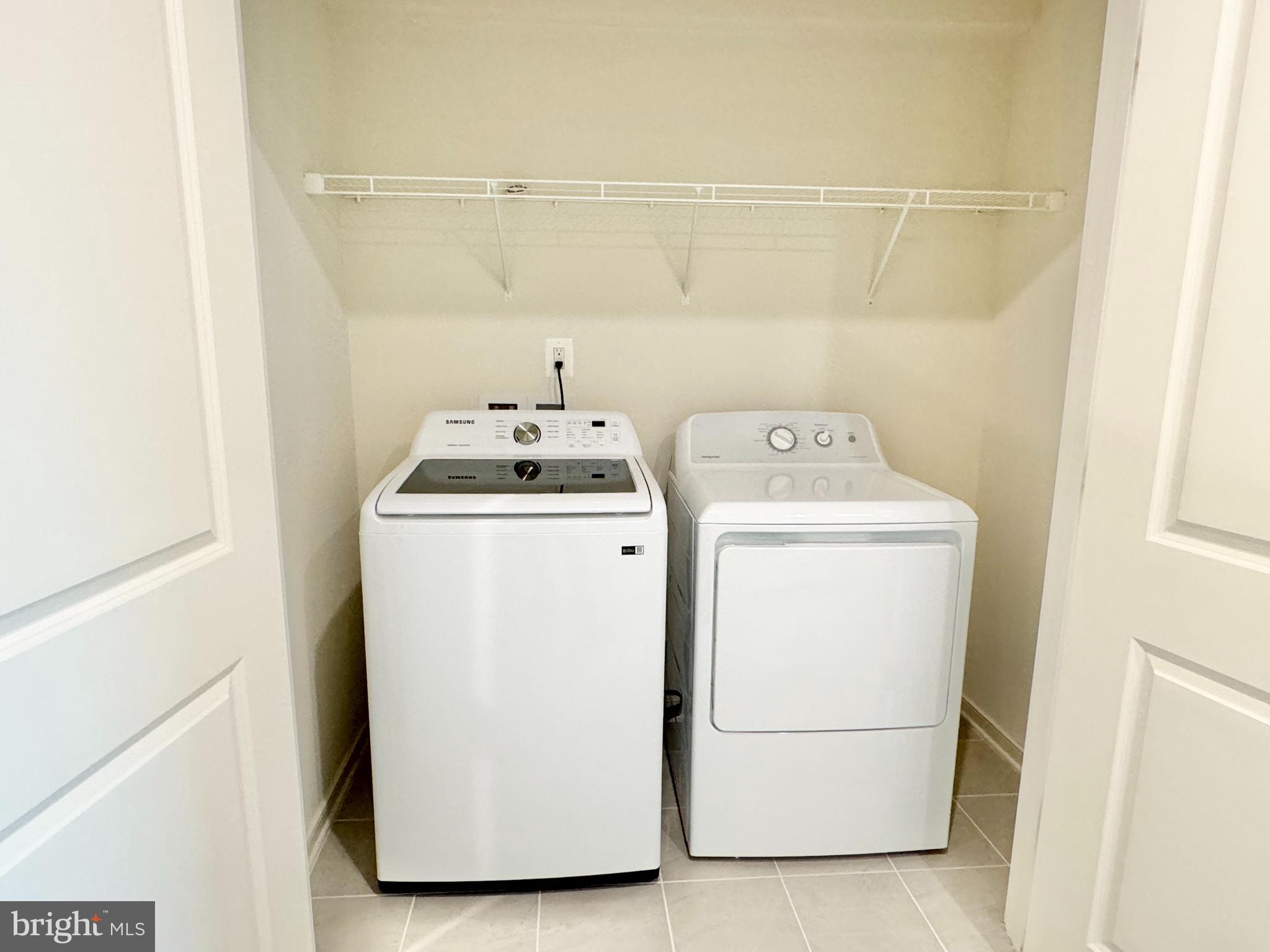 CHERRYVIEW LANDING - Residential Lease