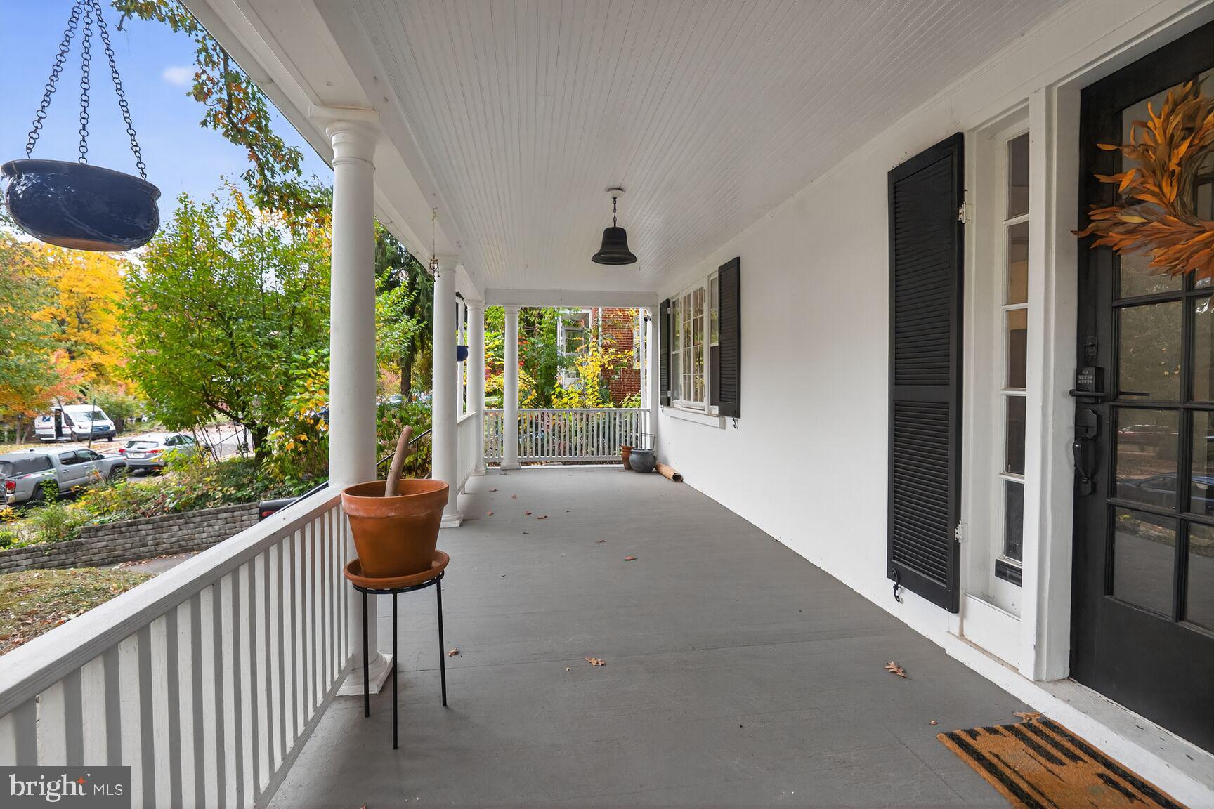 HUNTING RIDGE HISTORIC DISTRICT - Residential