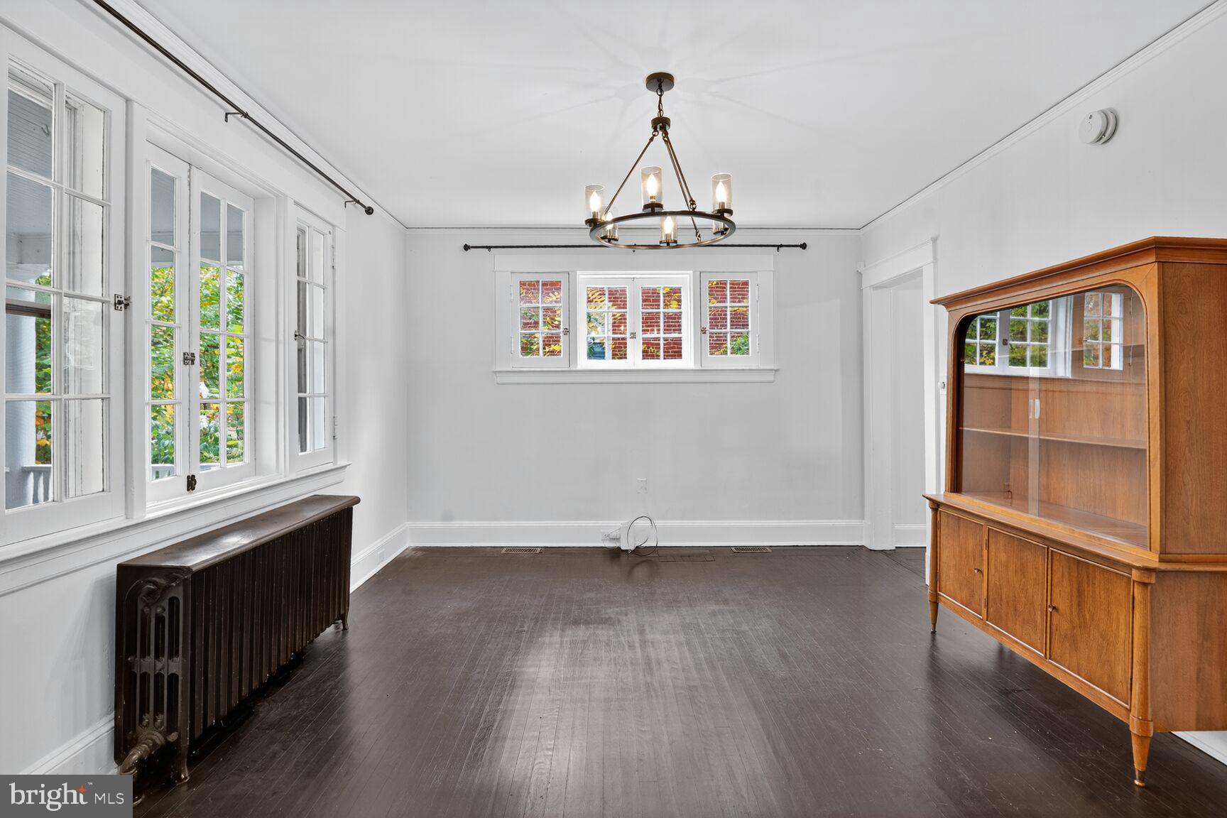 HUNTING RIDGE HISTORIC DISTRICT - Residential