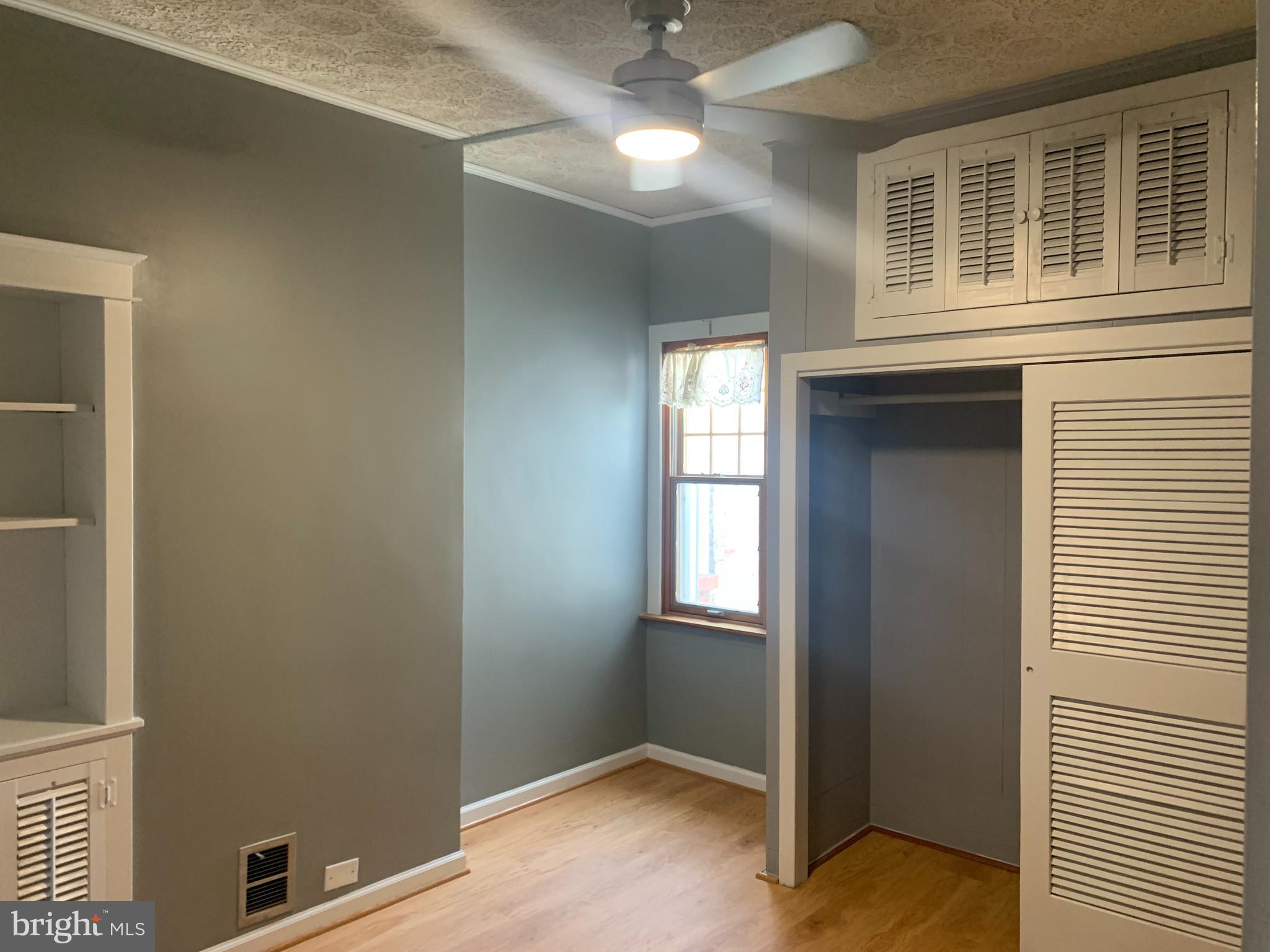 LOCUST POINT - Residential Lease