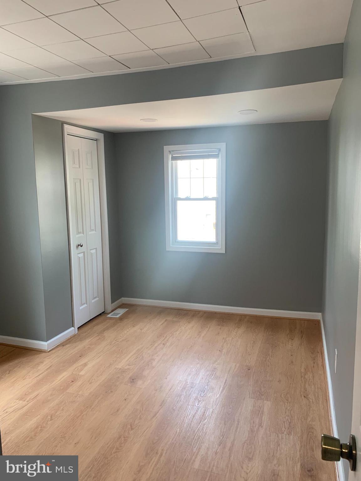 LOCUST POINT - Residential Lease