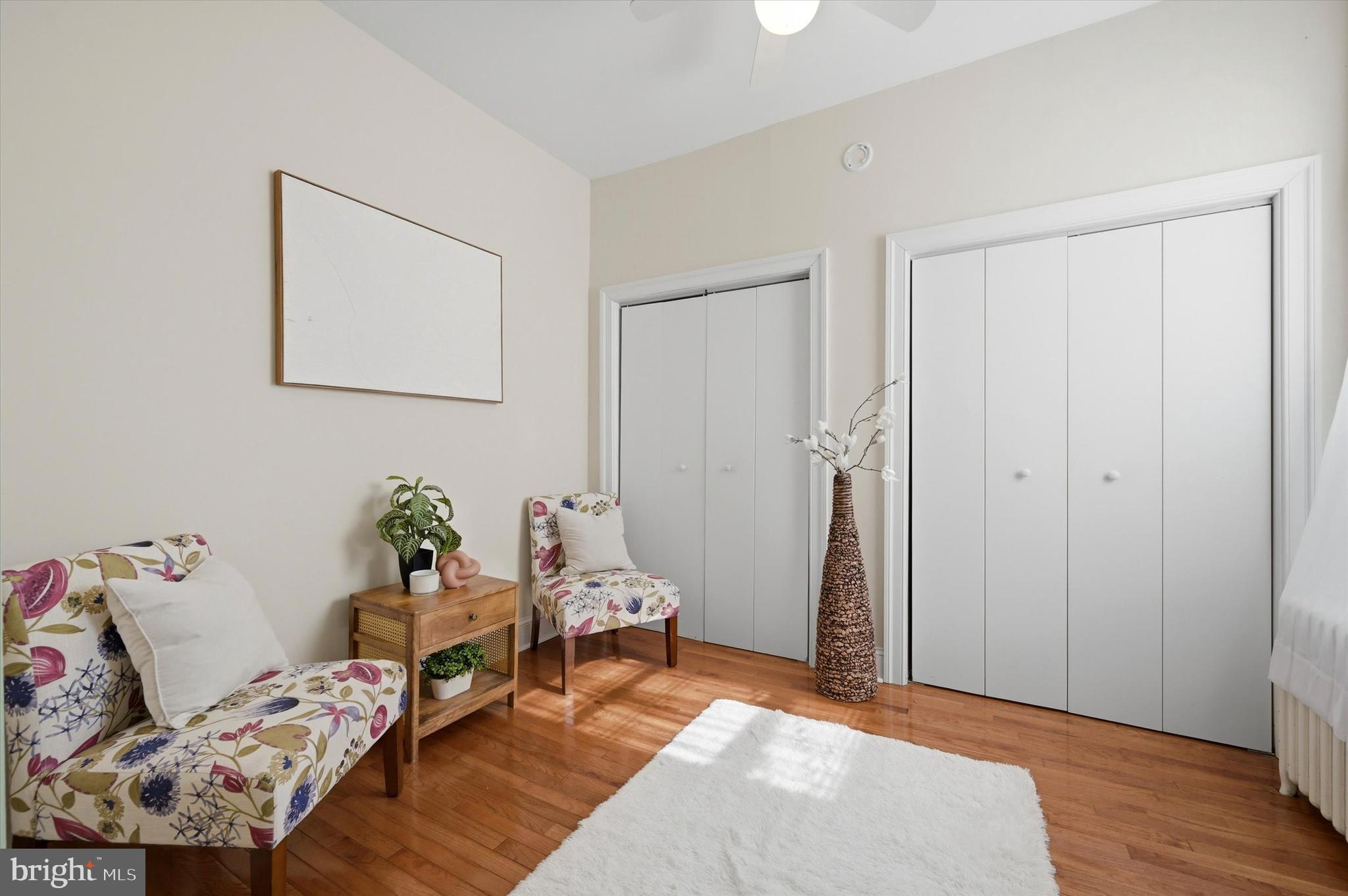 SPRING GARDEN - Residential