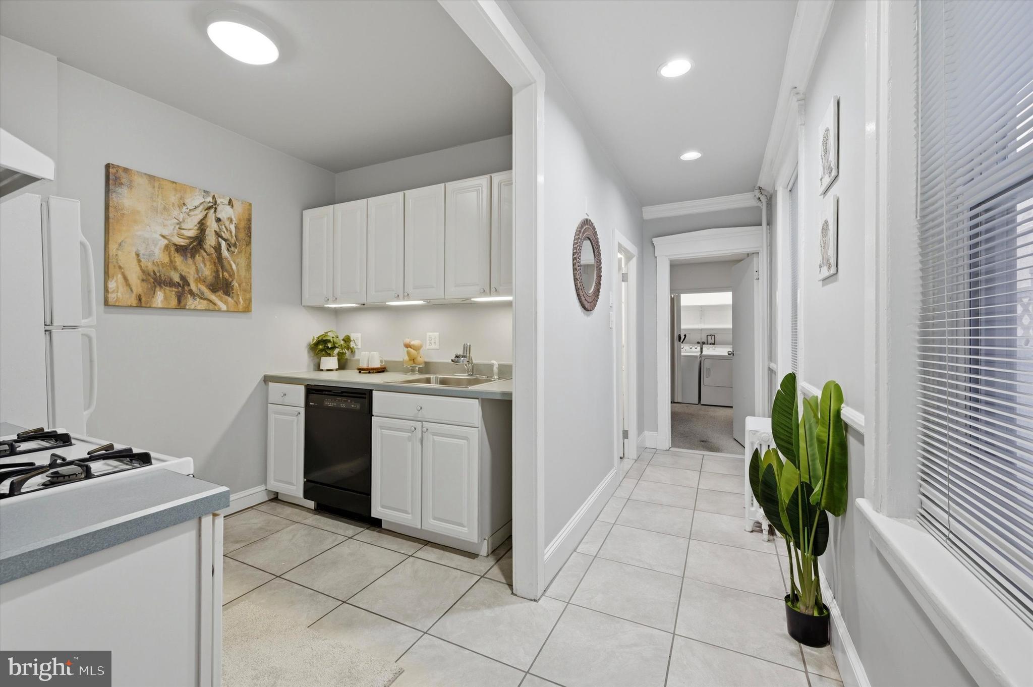 SPRING GARDEN - Residential