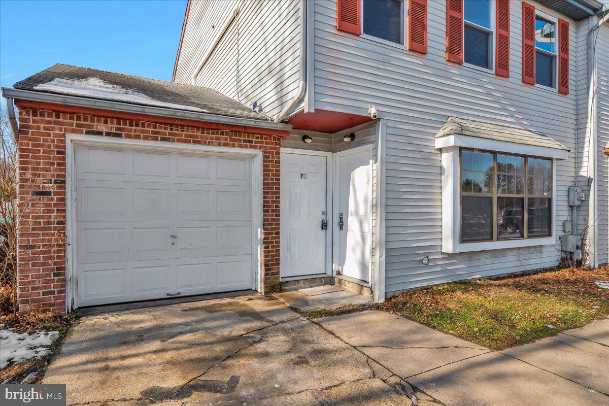 7 HAMPTON GATE DRIVE