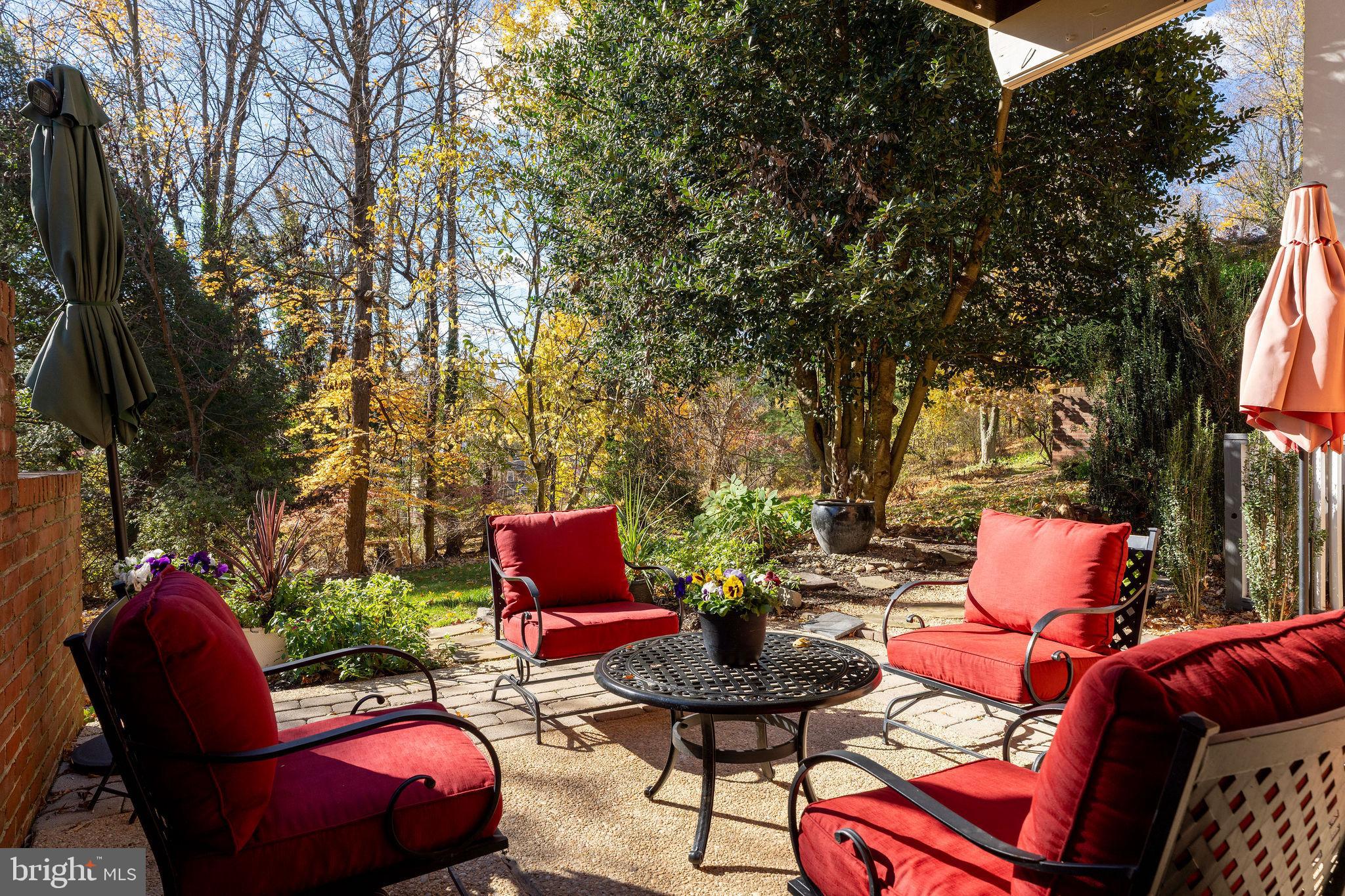 THORNTON WOOD - Residential