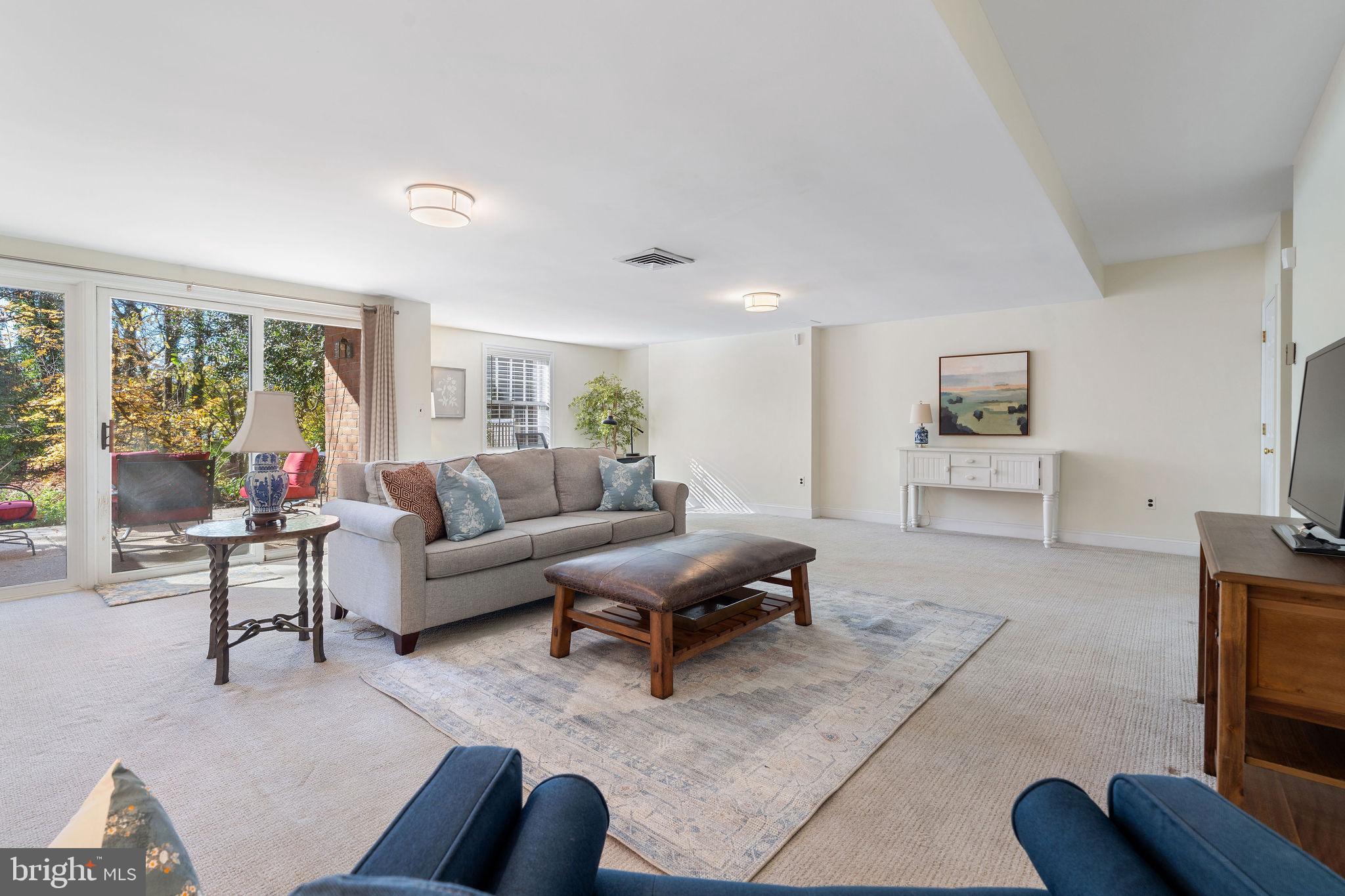 THORNTON WOOD - Residential