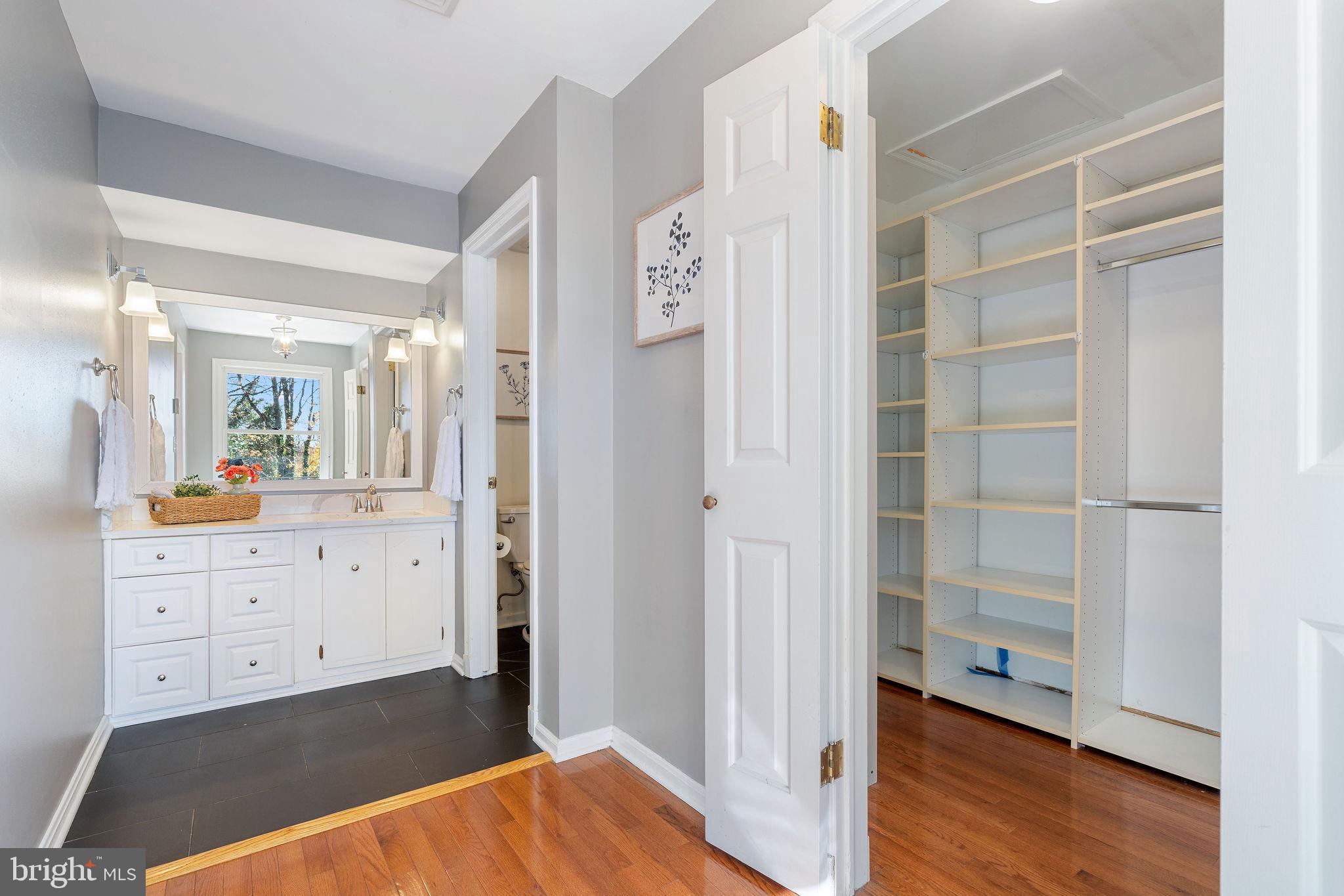 THORNTON WOOD - Residential