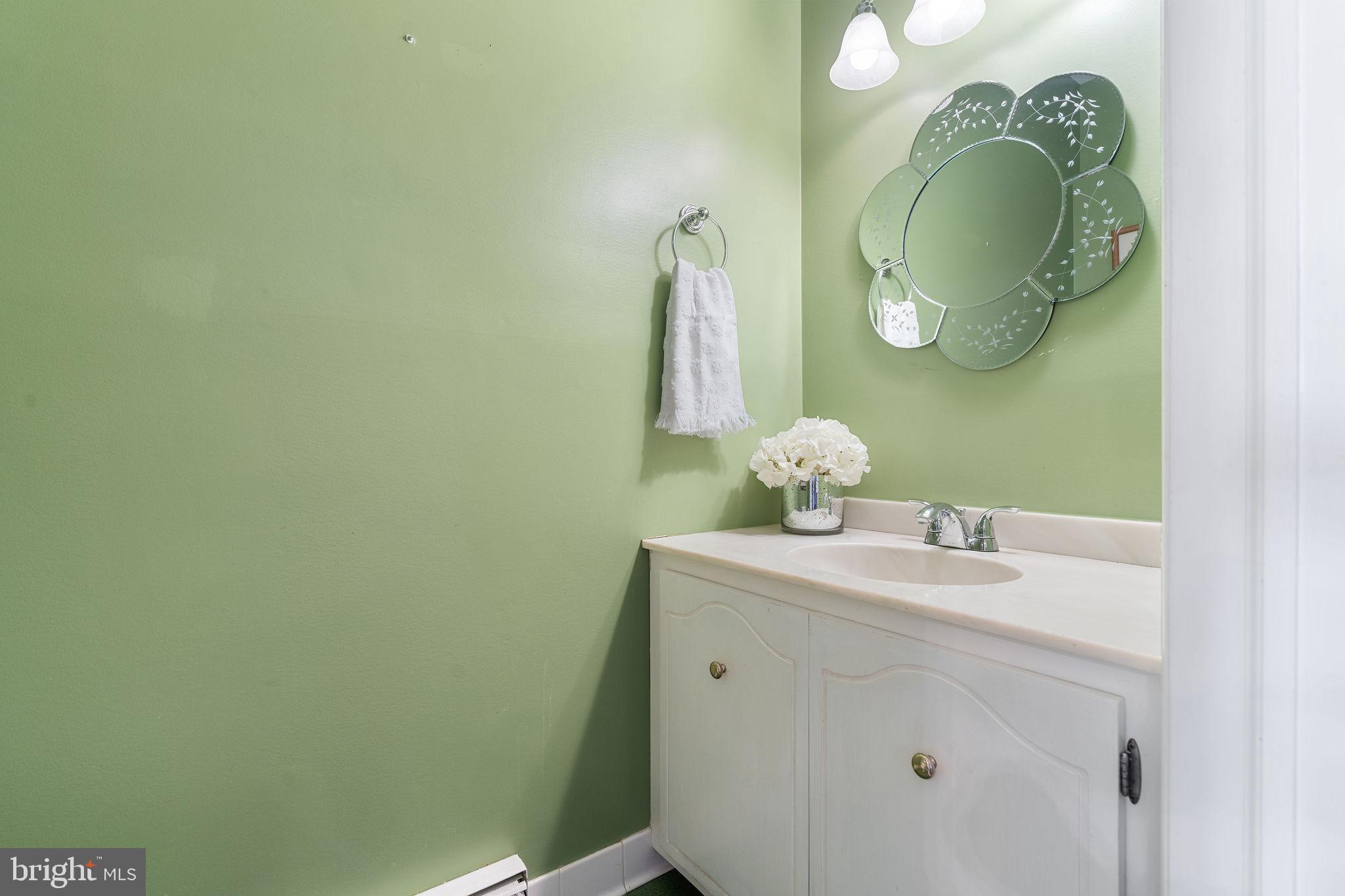 THORNTON WOOD - Residential