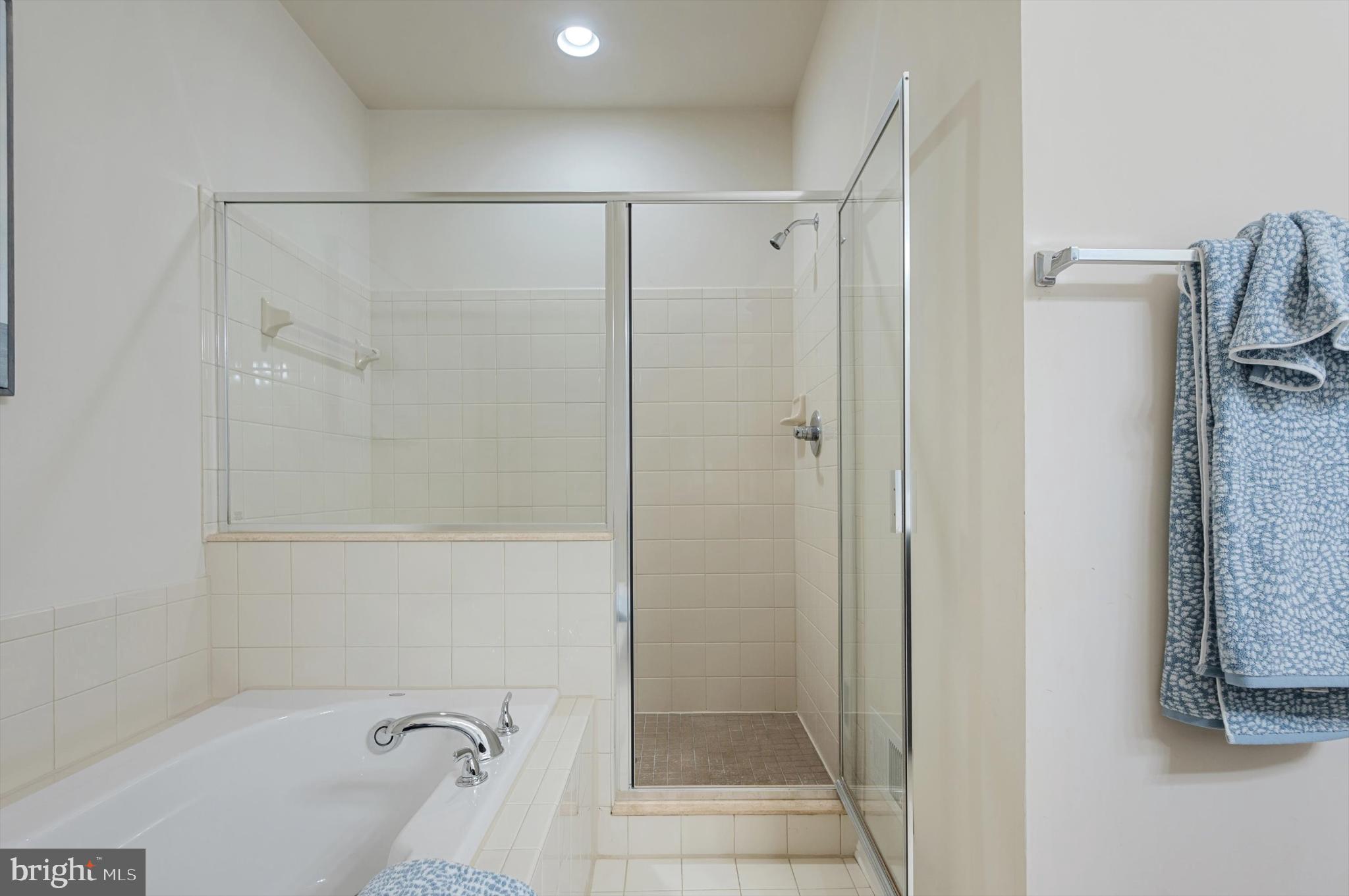 SNOWDEN BRIDGE - Residential Lease