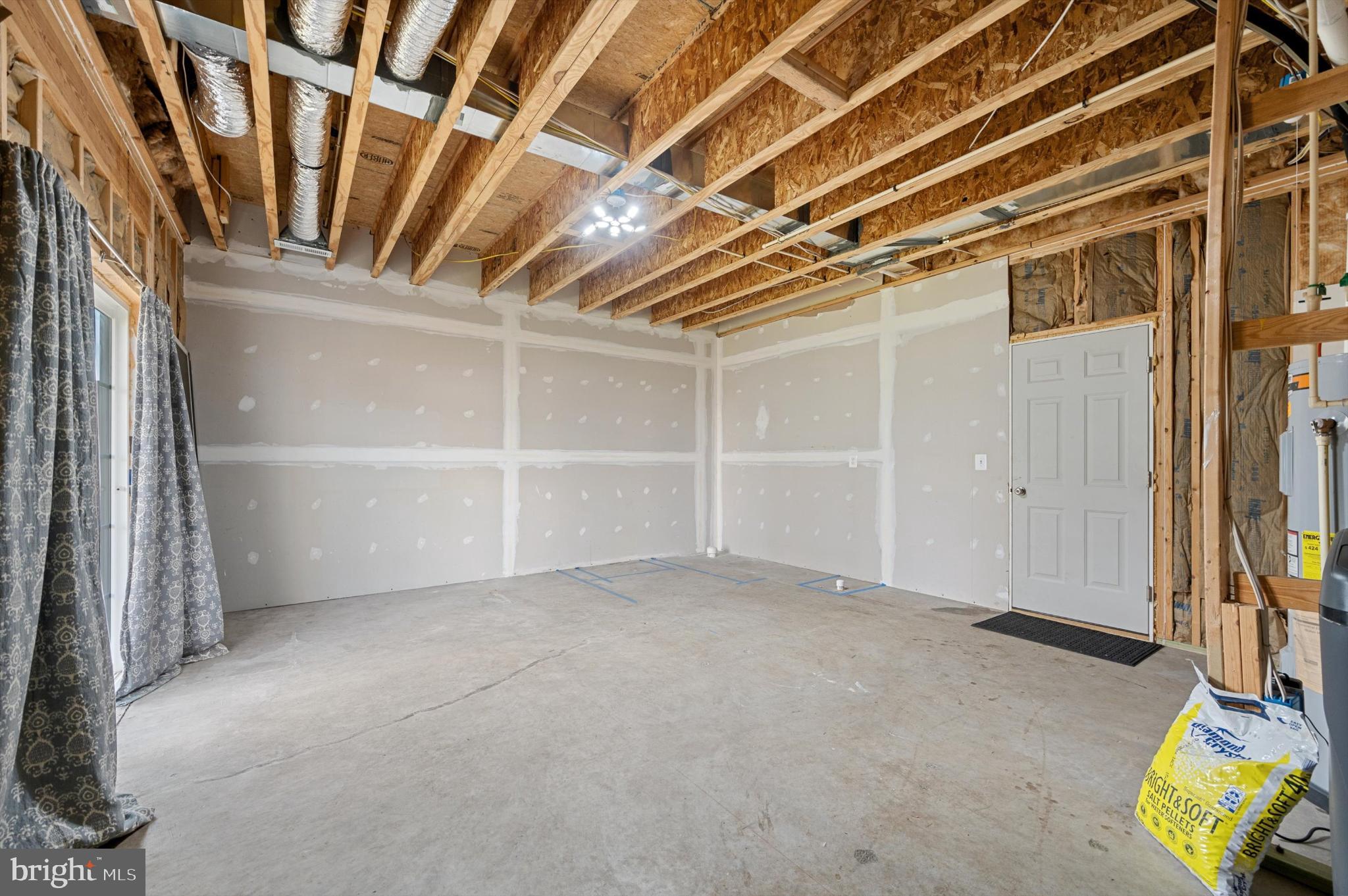 SNOWDEN BRIDGE - Residential Lease