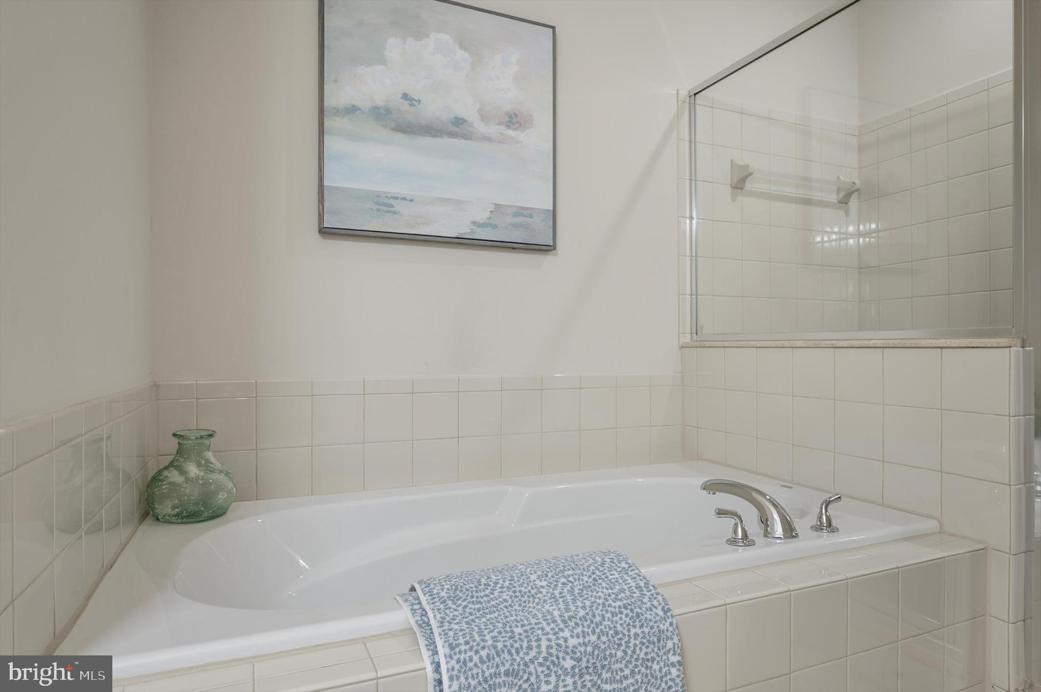 SNOWDEN BRIDGE - Residential Lease