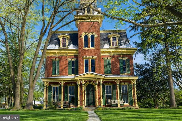 807 WEAVERTOWN ROAD