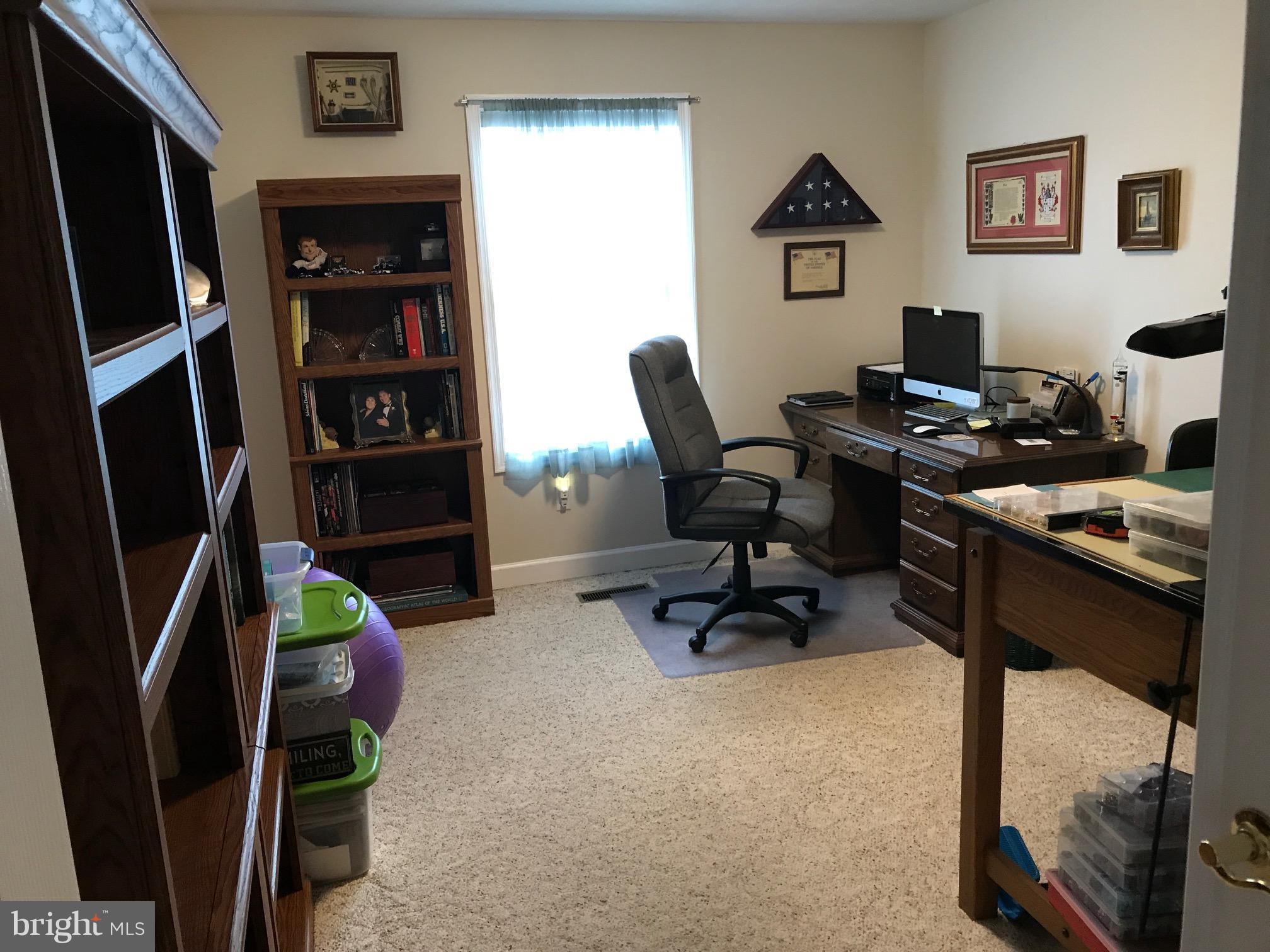 NORTH FORK FARMS - Residential