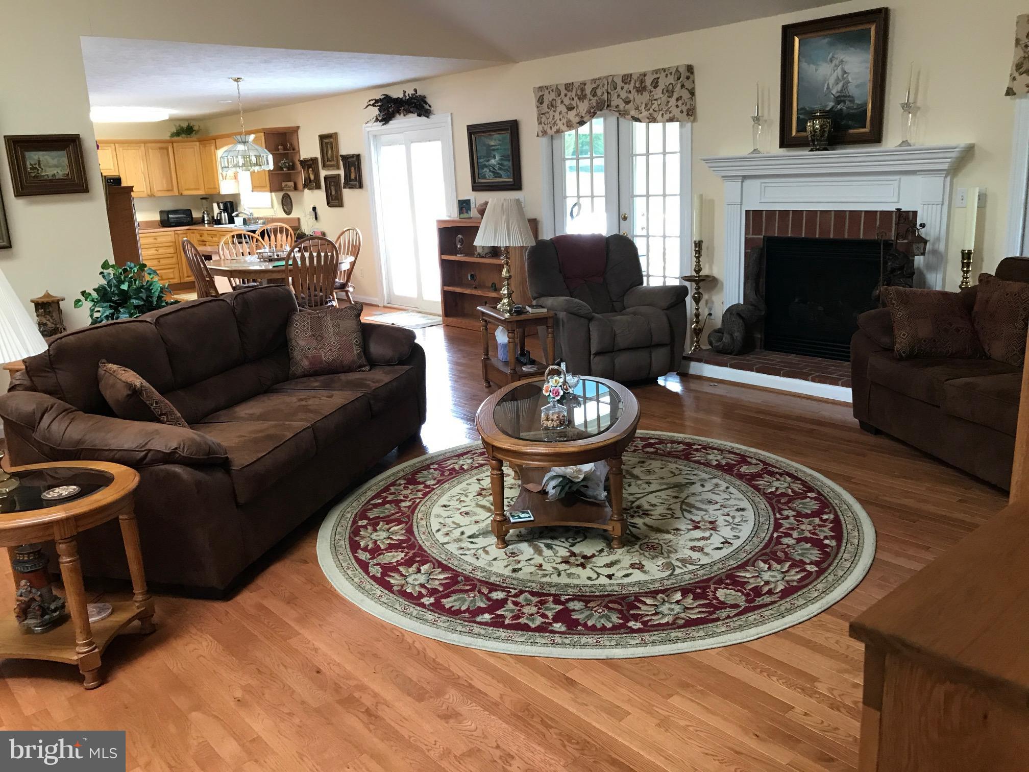 NORTH FORK FARMS - Residential