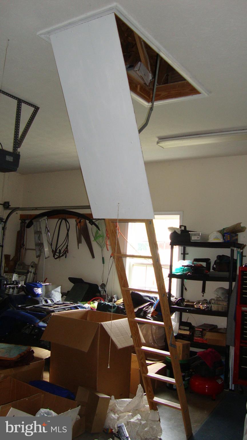 NORTH FORK FARMS - Residential