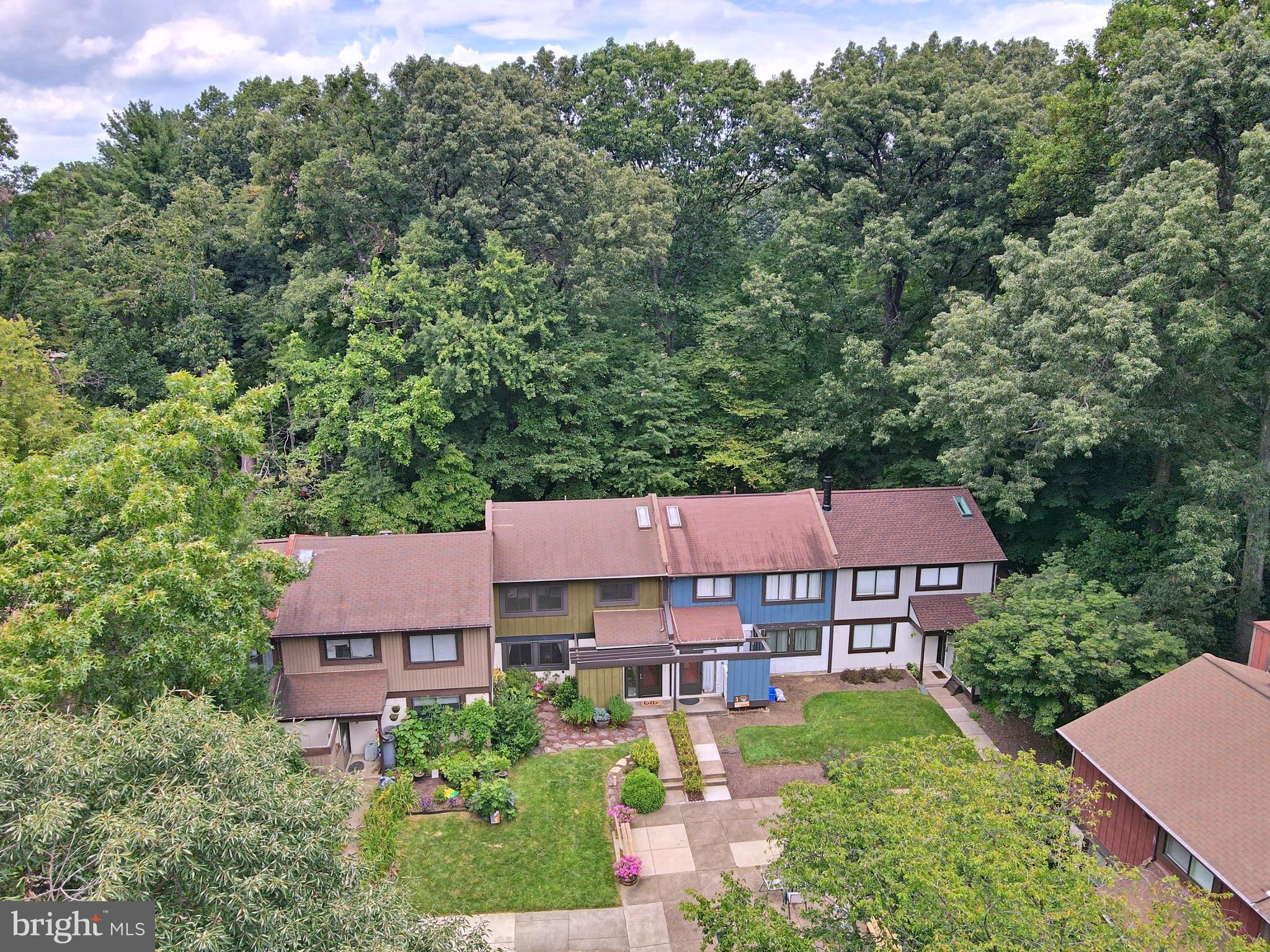 RESTON - Residential