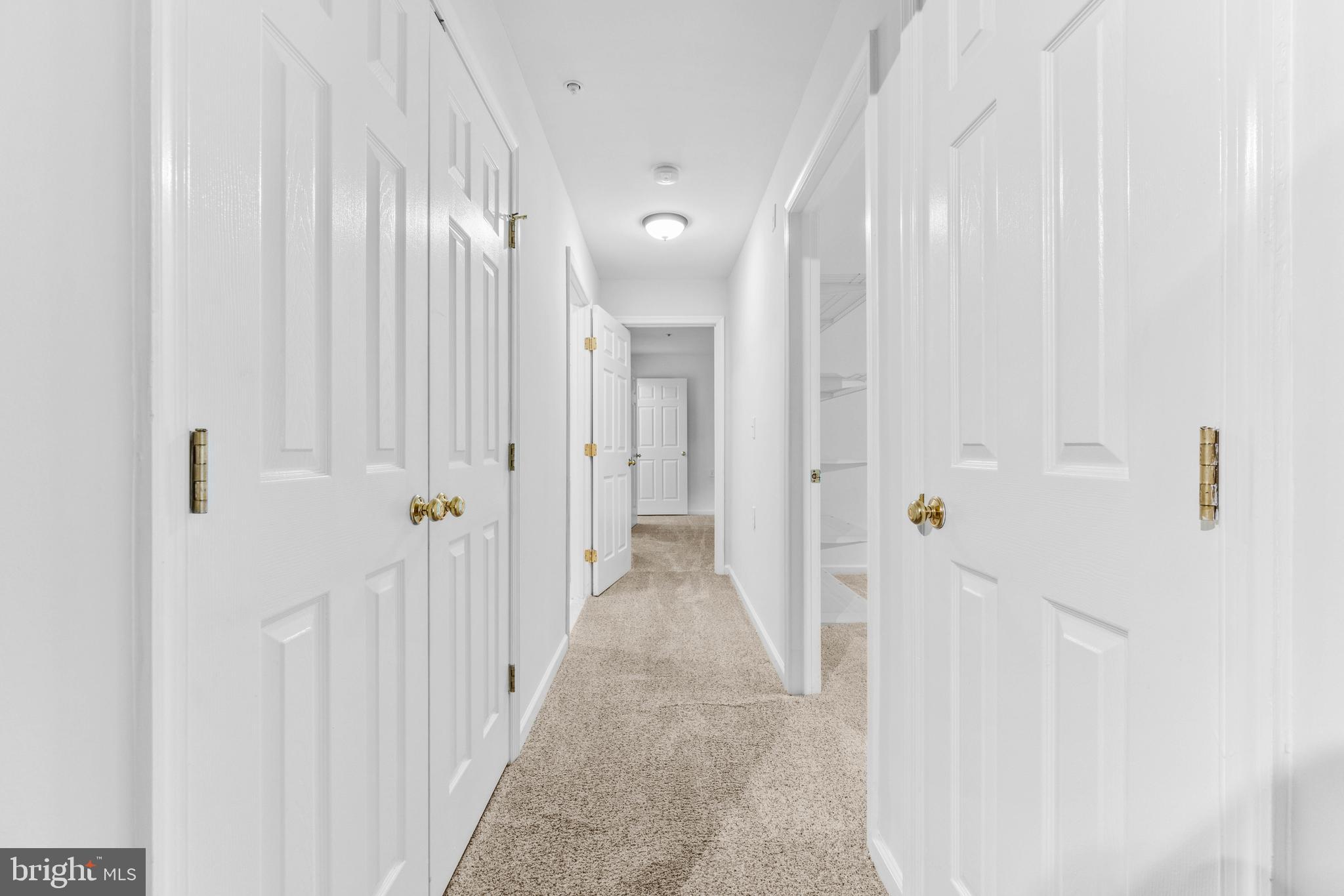 ORCHARD CLUB - Residential Lease