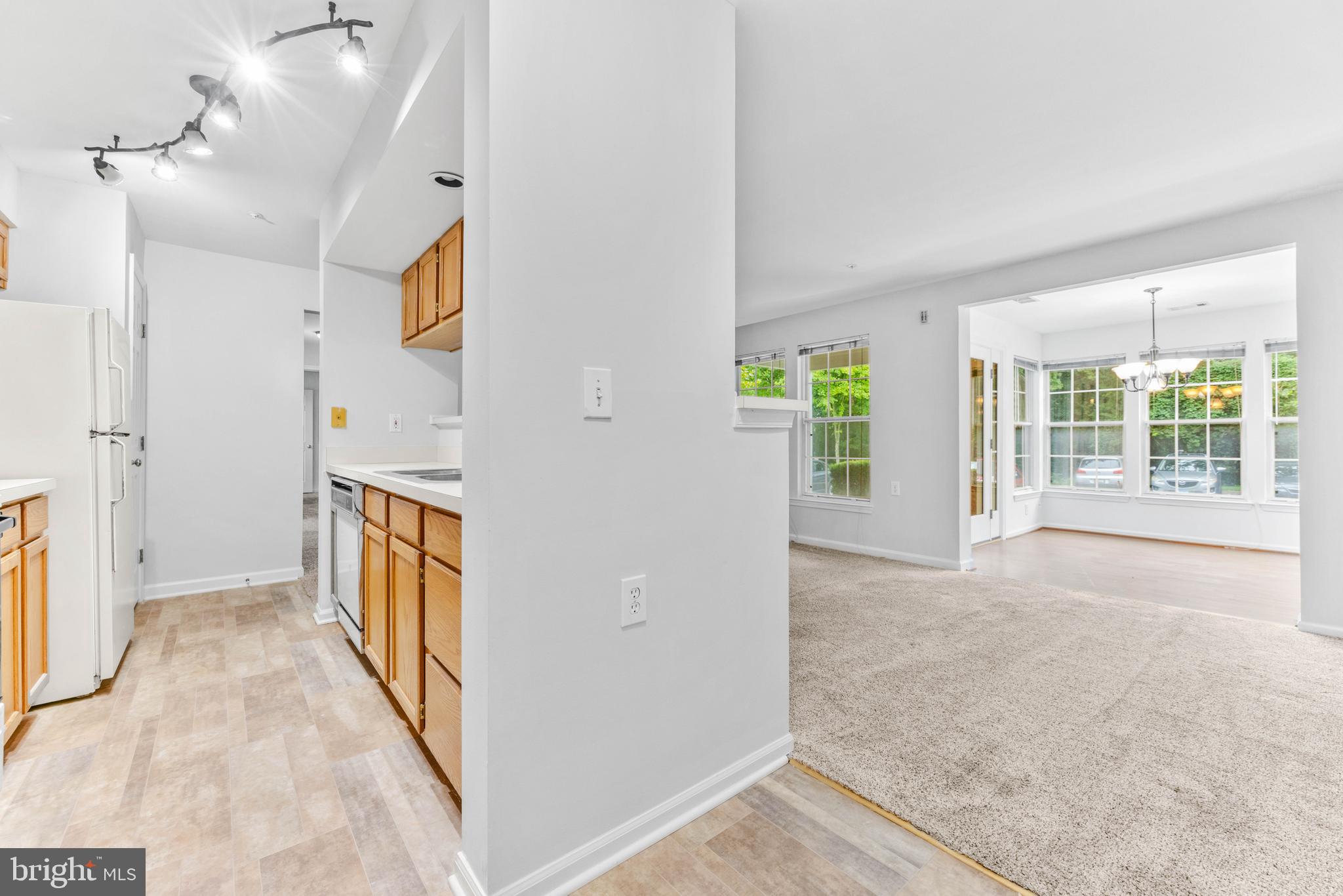 ORCHARD CLUB - Residential Lease