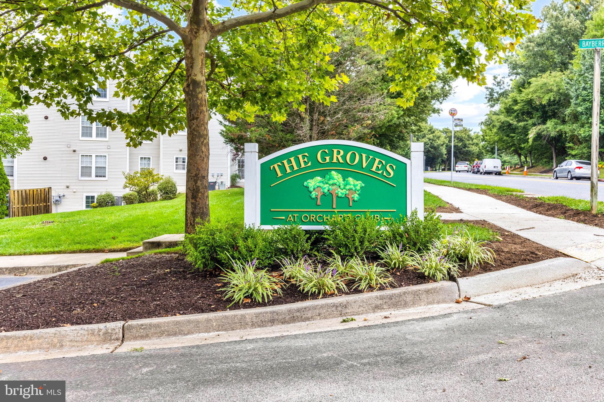 ORCHARD CLUB - Residential Lease