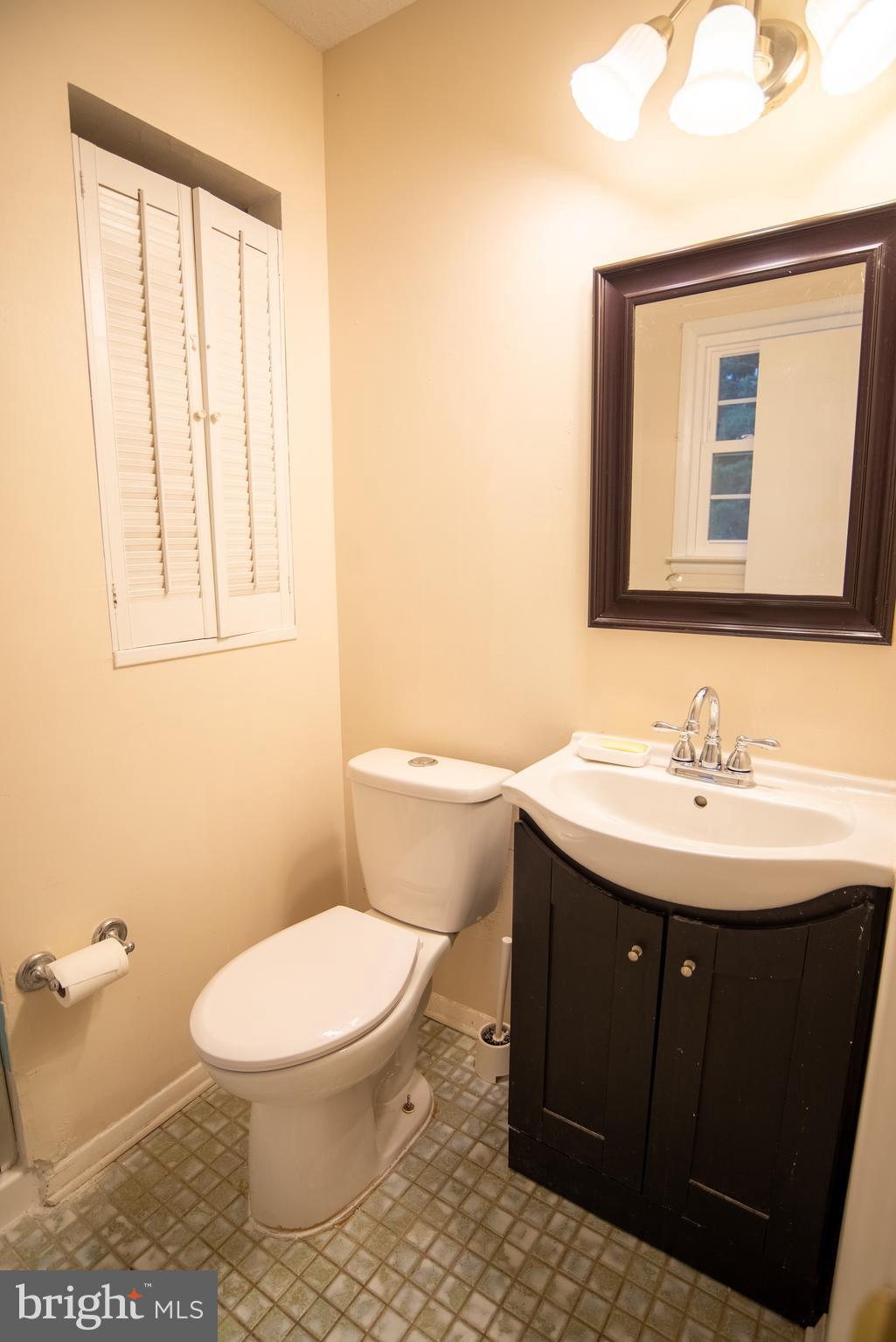 CHATEAU VALLEY - Residential Lease