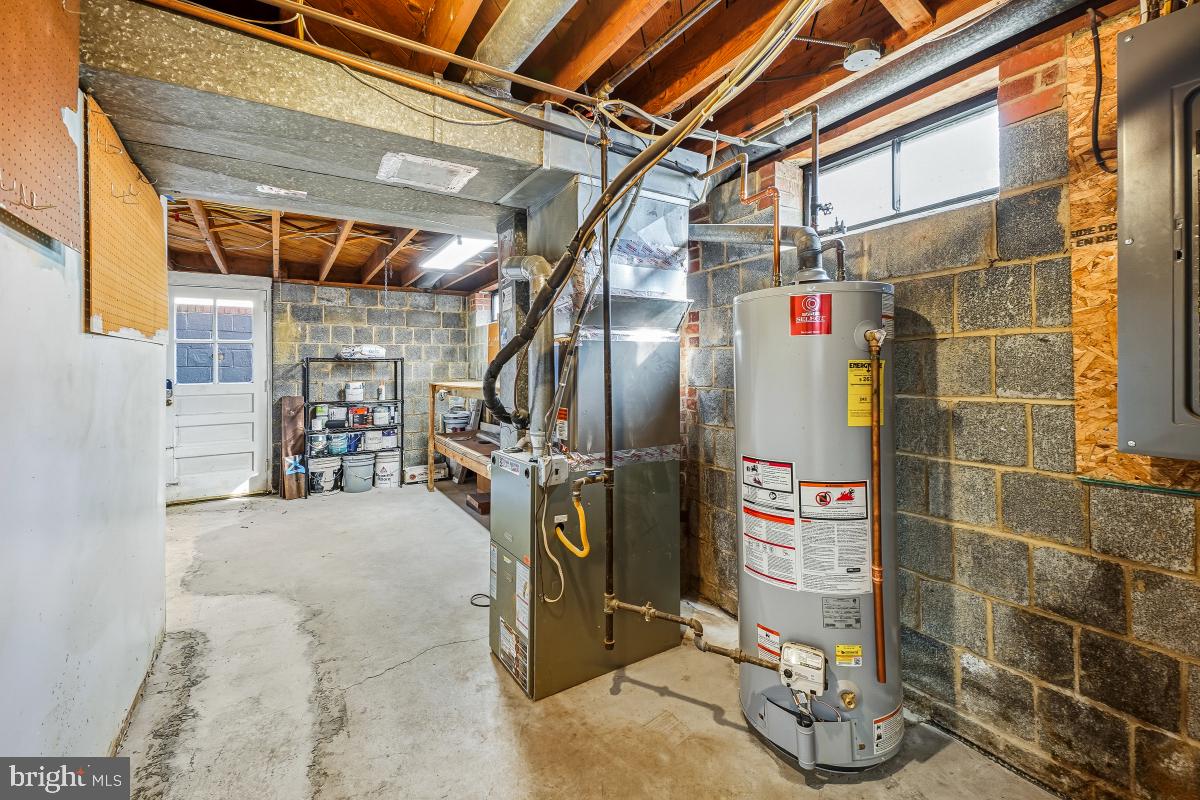 STRATFORD LANDING - Residential