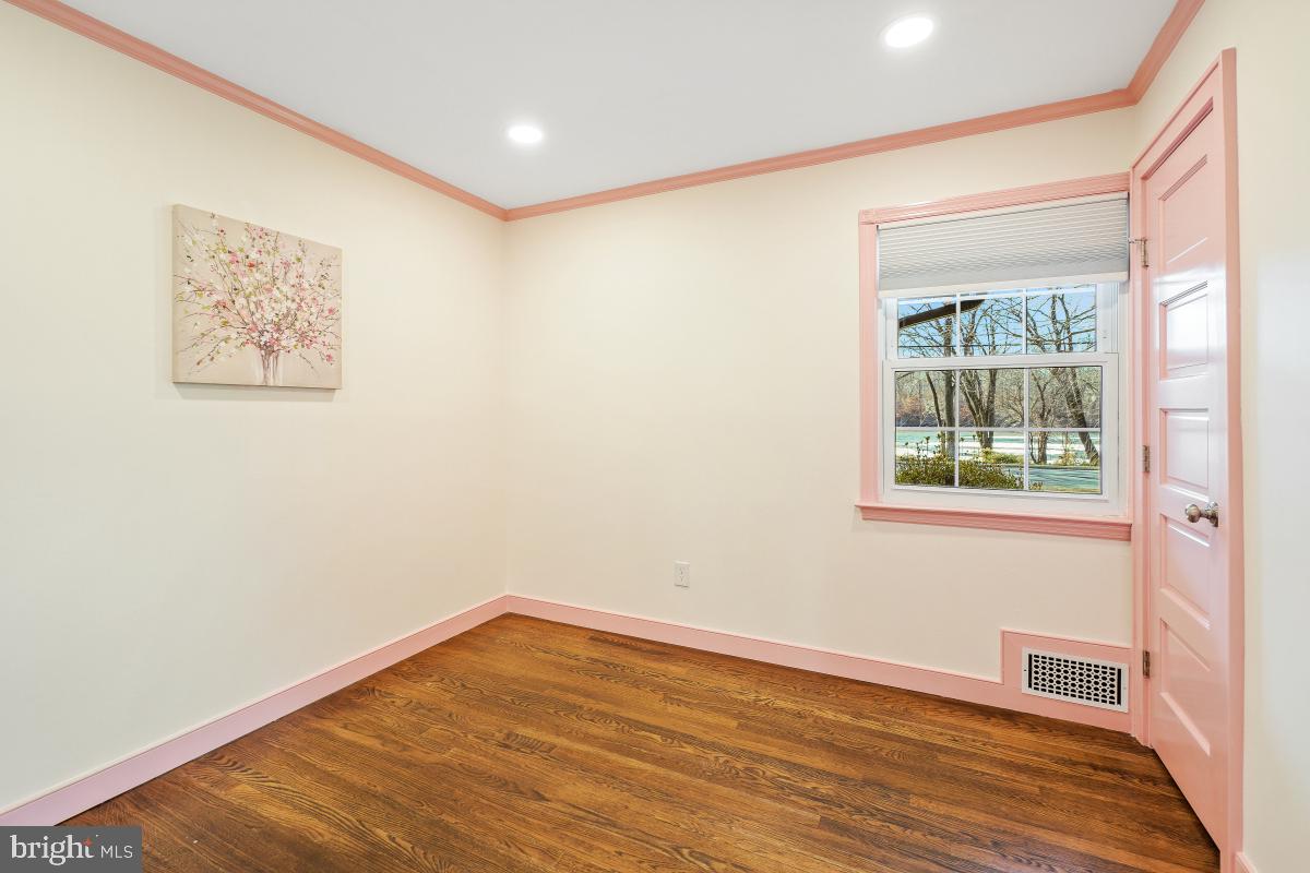 STRATFORD LANDING - Residential